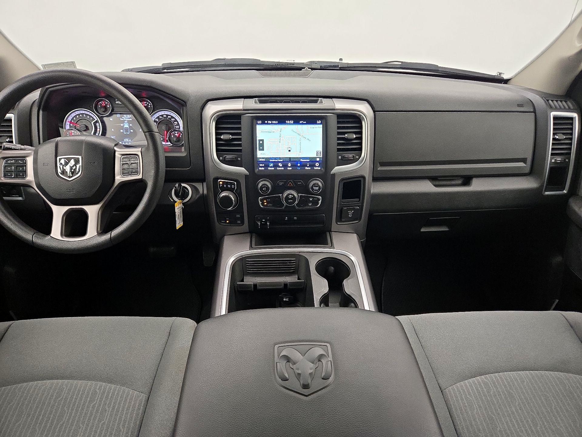 Thumbnail: 2023 RAM 1500 Classic - 9