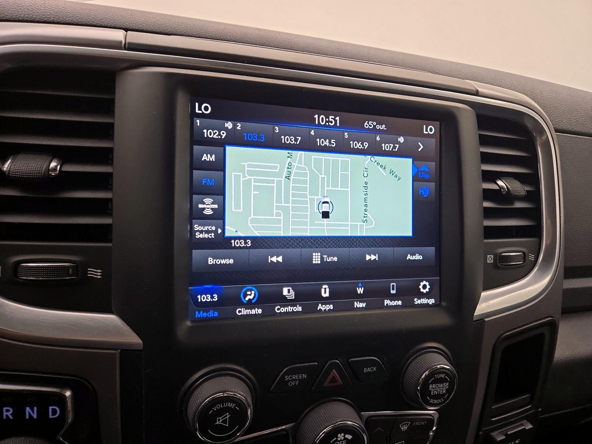 Thumbnail: 2023 RAM 1500 Classic - 16