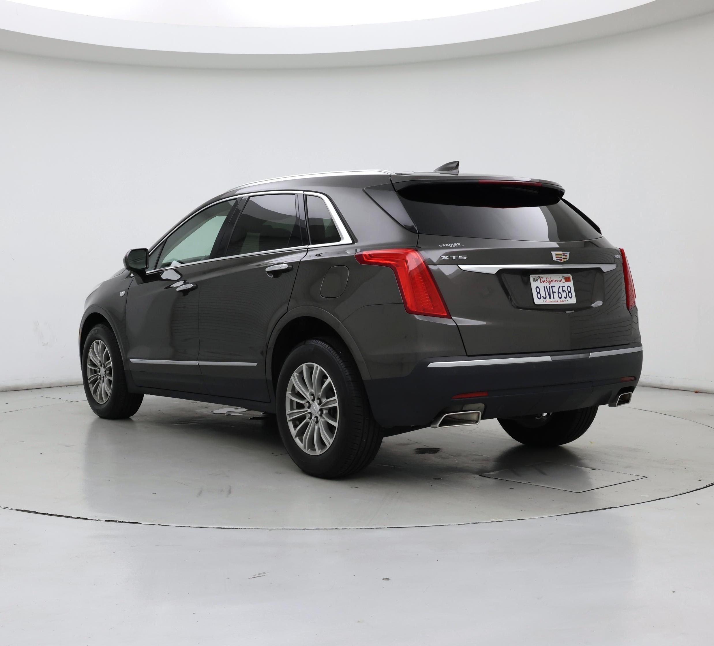 Thumbnail: 2019 Cadillac XT5 - 2