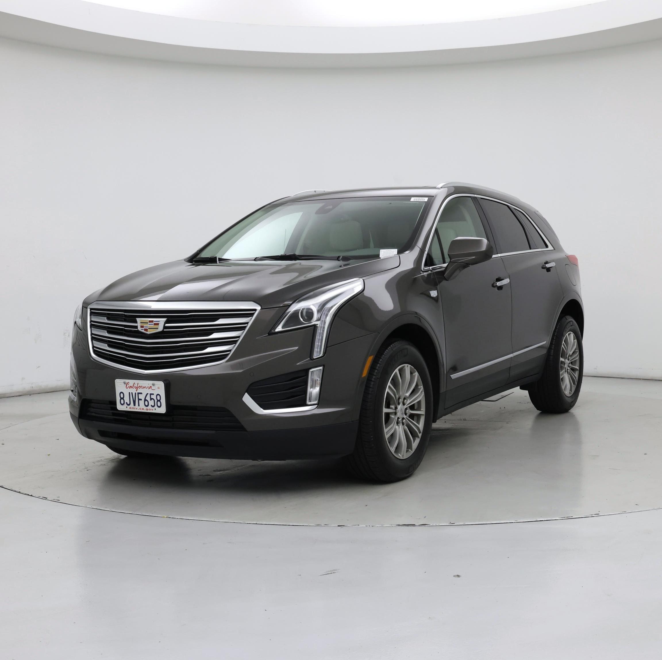 Thumbnail: 2019 Cadillac XT5 - 4
