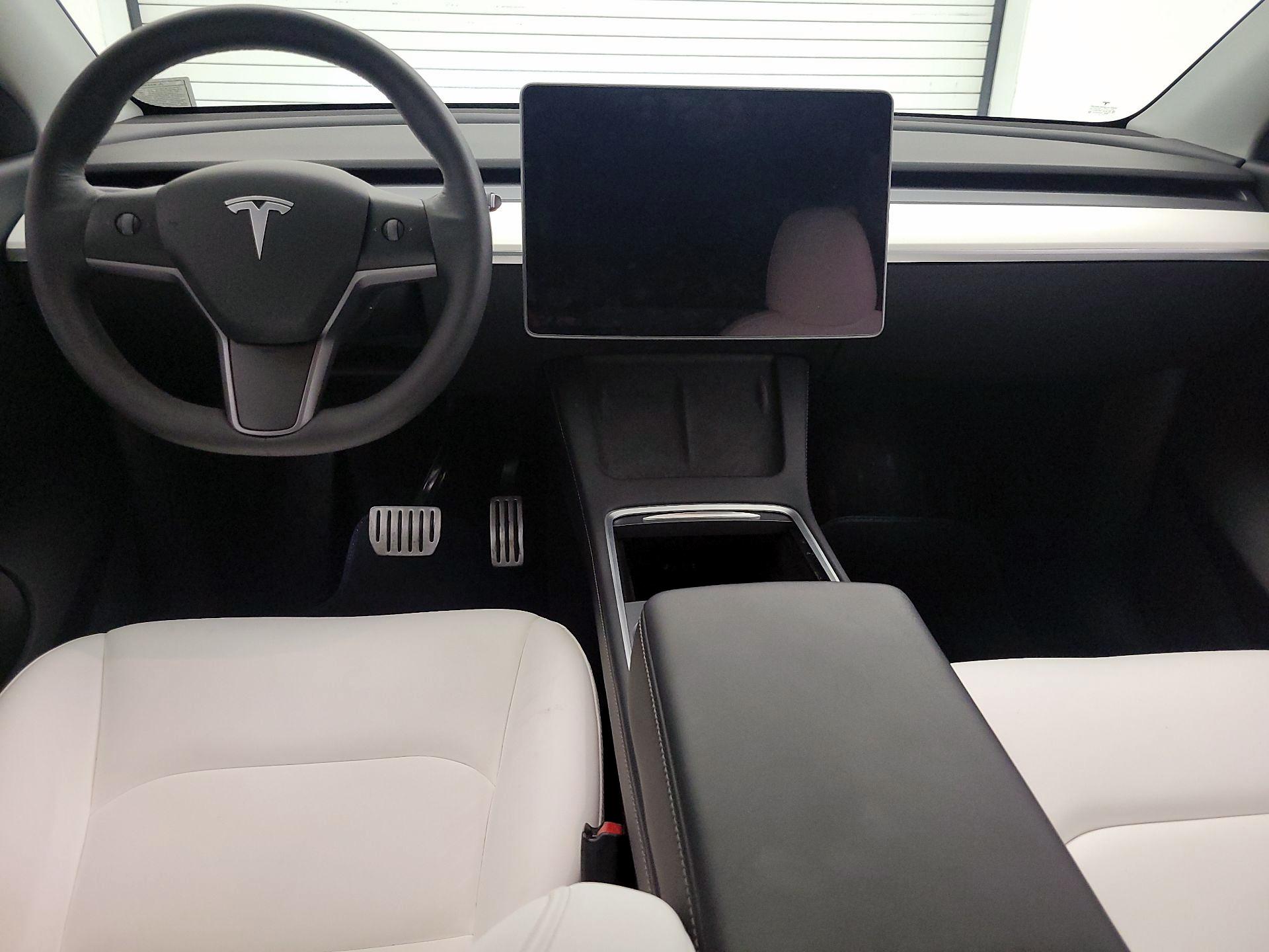 Thumbnail: 2022 Tesla Model Y - 9