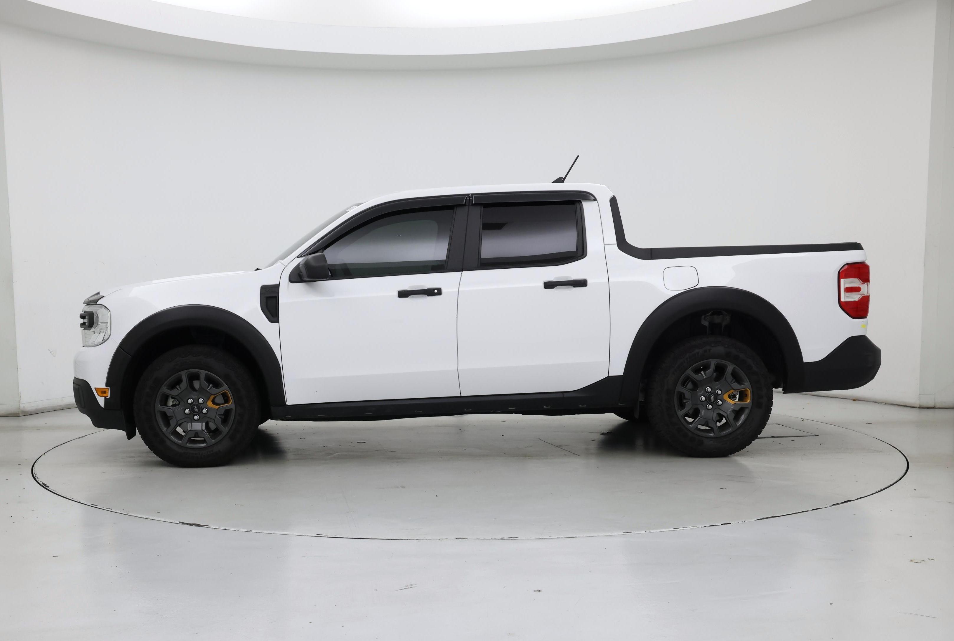 Thumbnail: 2022 Ford Maverick - 3