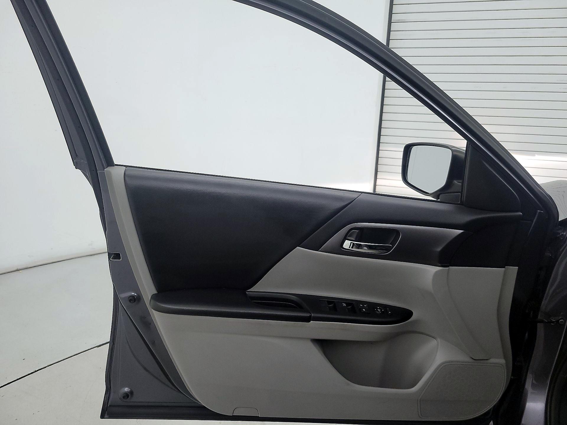Thumbnail: 2014 Honda Accord - 12