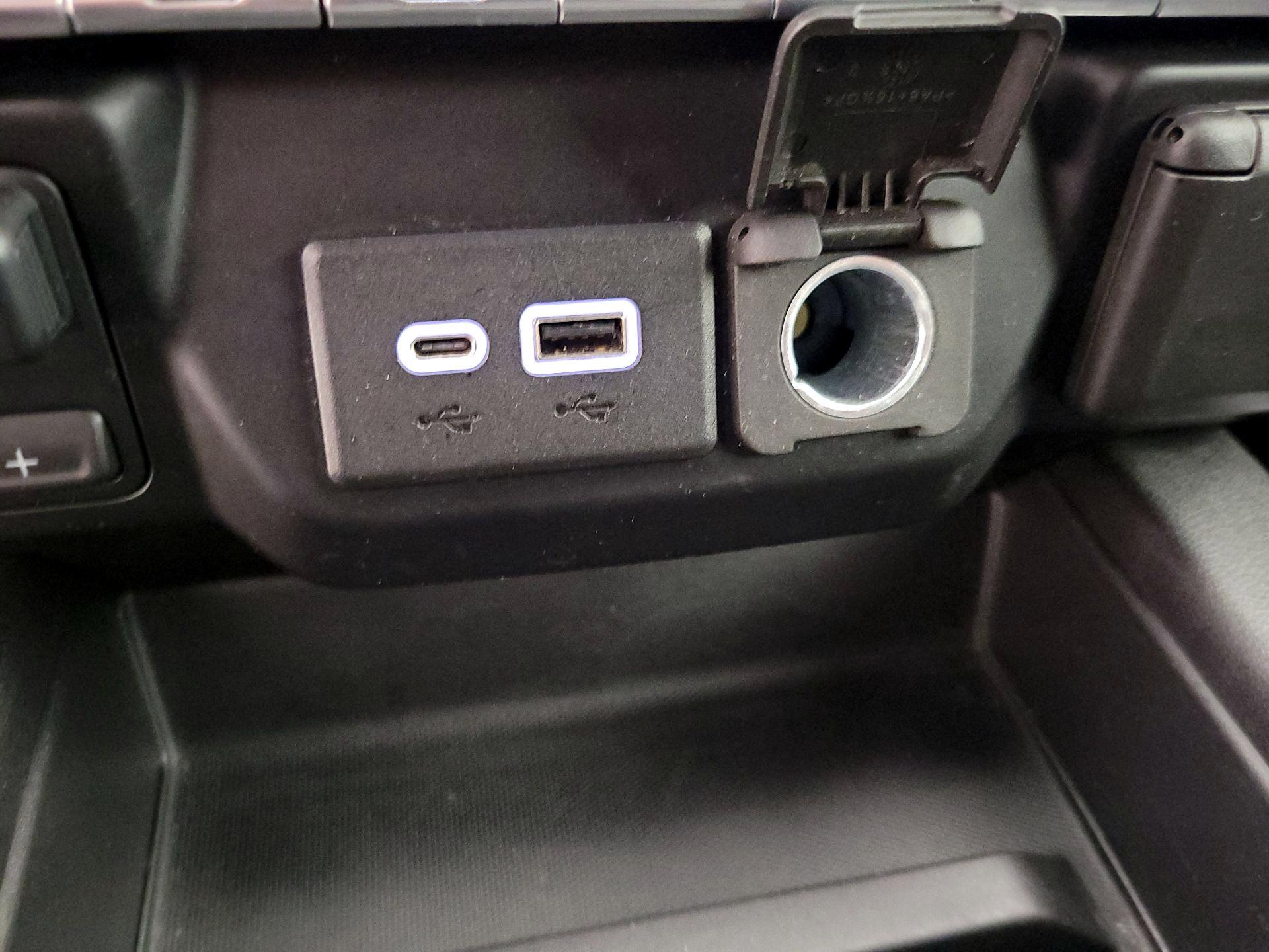 Thumbnail: 2019 Chevrolet Silverado 1500 - 18