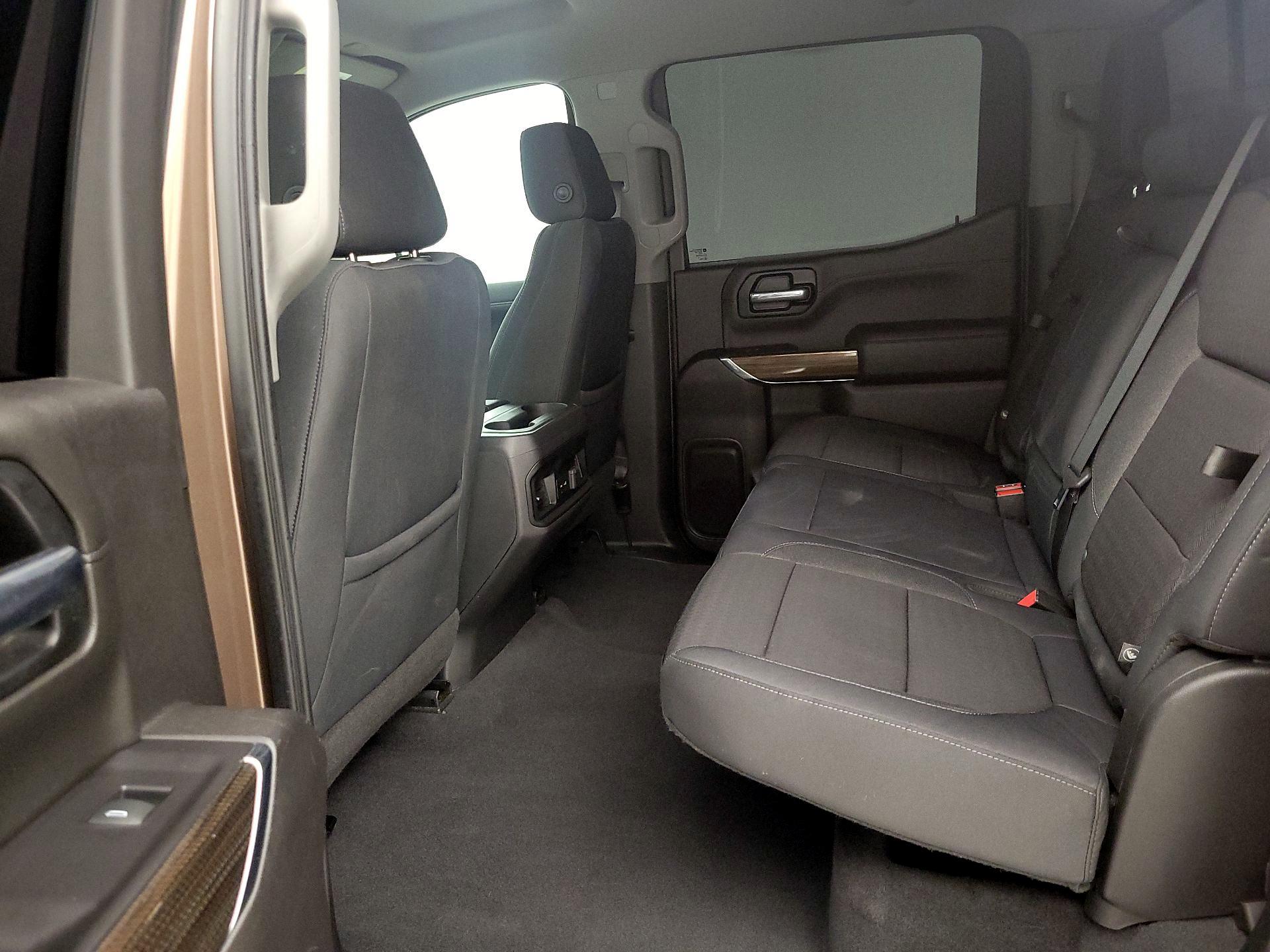 Thumbnail: 2019 Chevrolet Silverado 1500 - 19