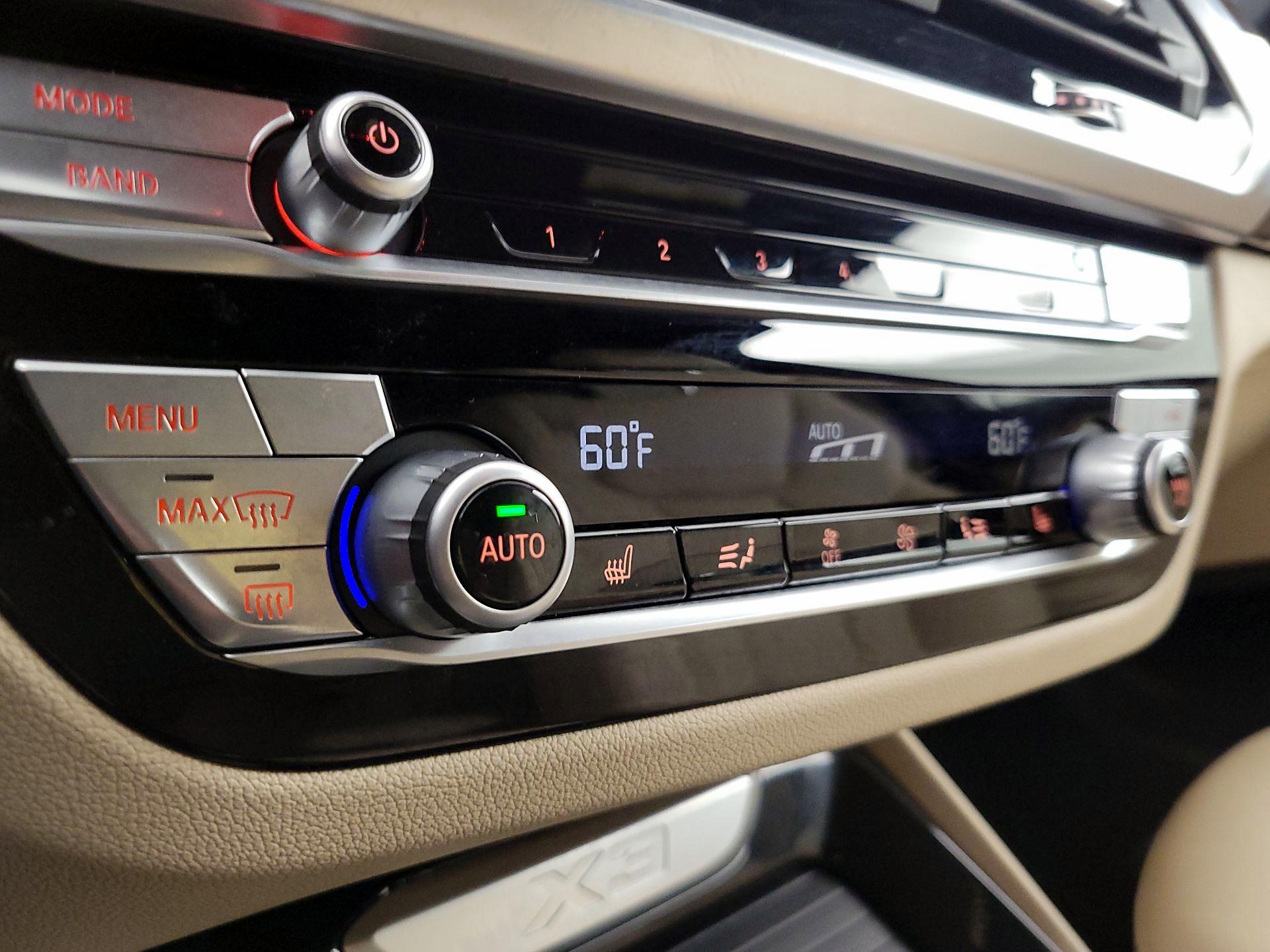 Thumbnail: 2020 BMW X3 - 17