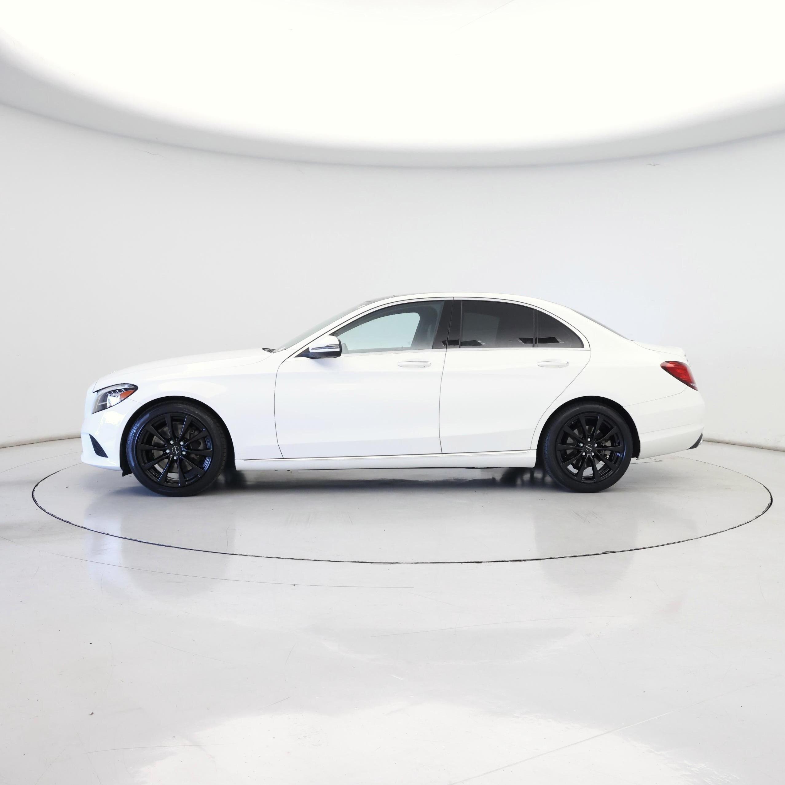 Thumbnail: 2020 Mercedes-Benz C-Class - 3