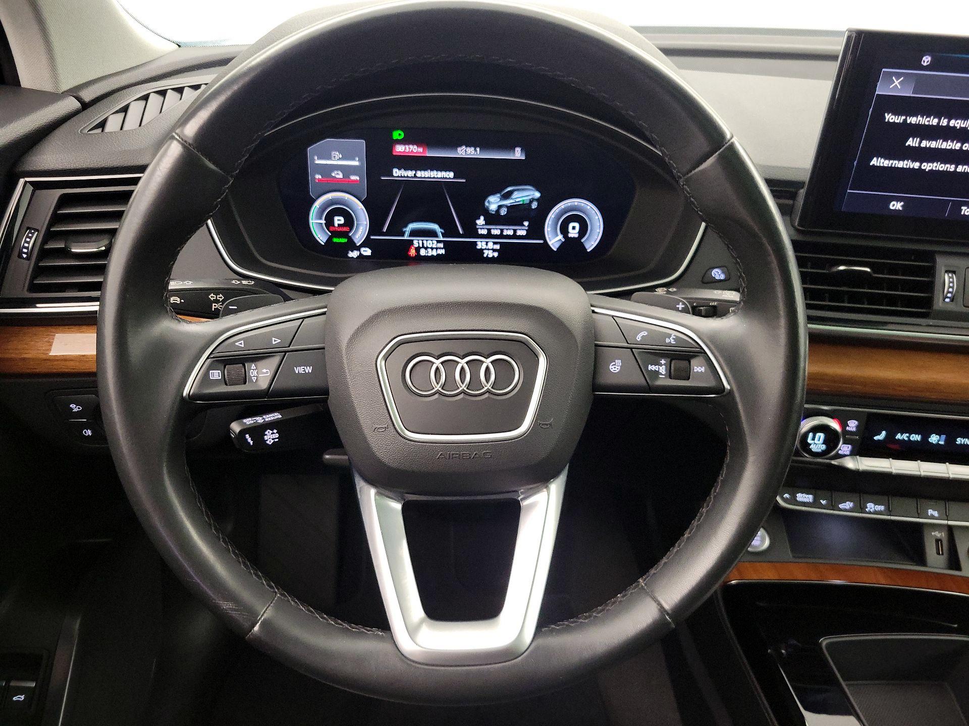 Thumbnail: 2021 Audi Q5 - 10