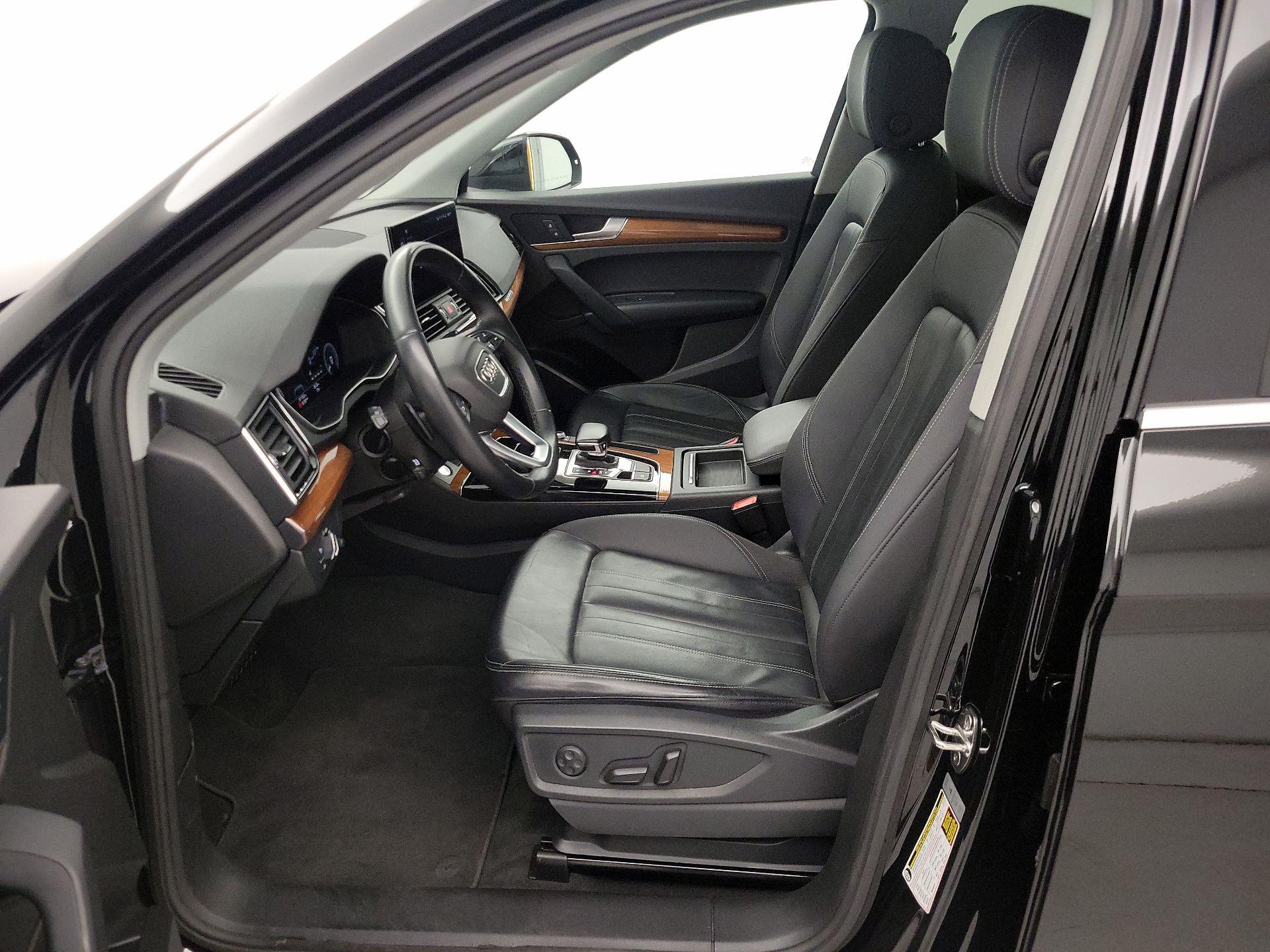 Thumbnail: 2021 Audi Q5 - 11