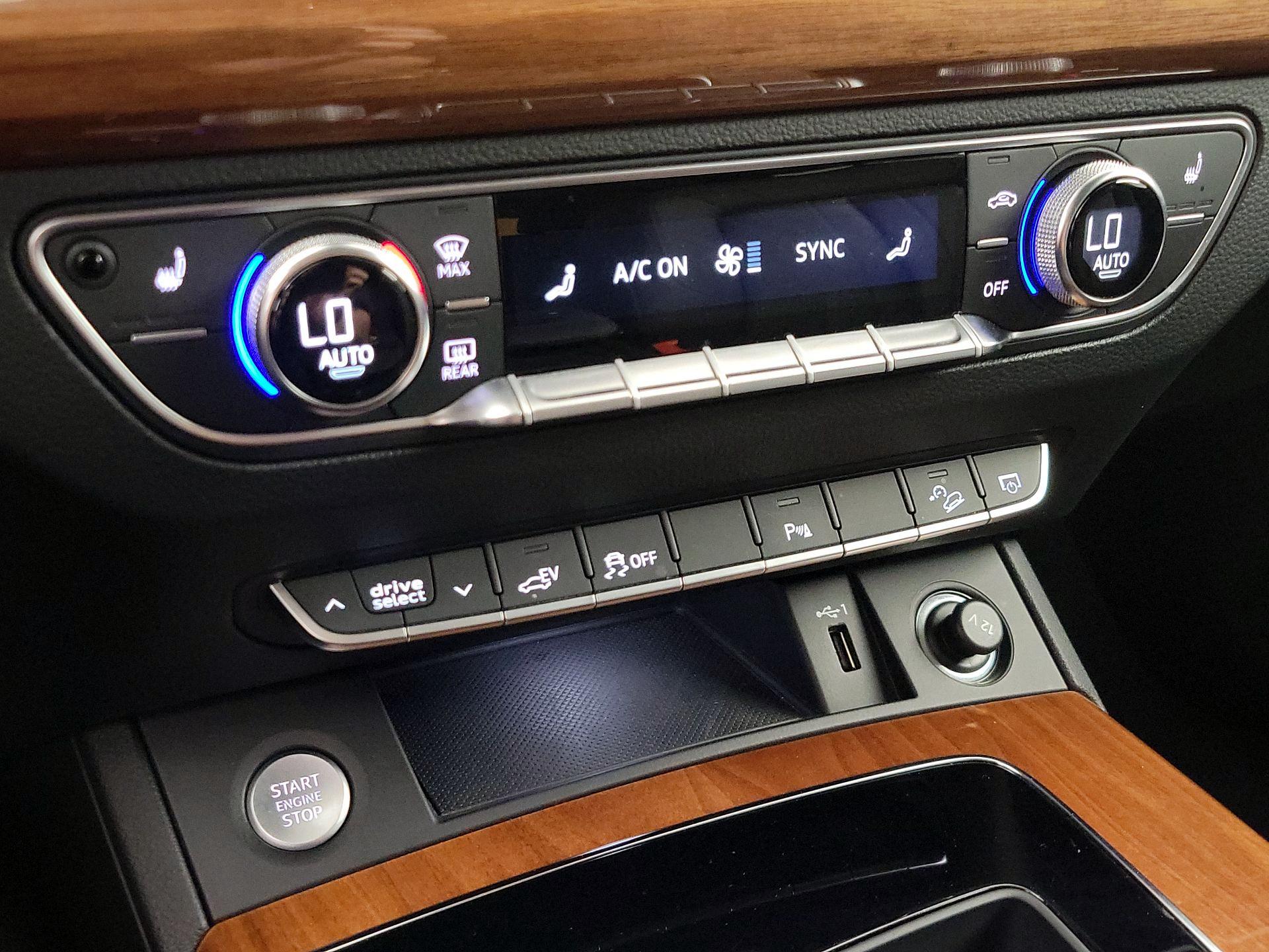 Thumbnail: 2021 Audi Q5 - 16