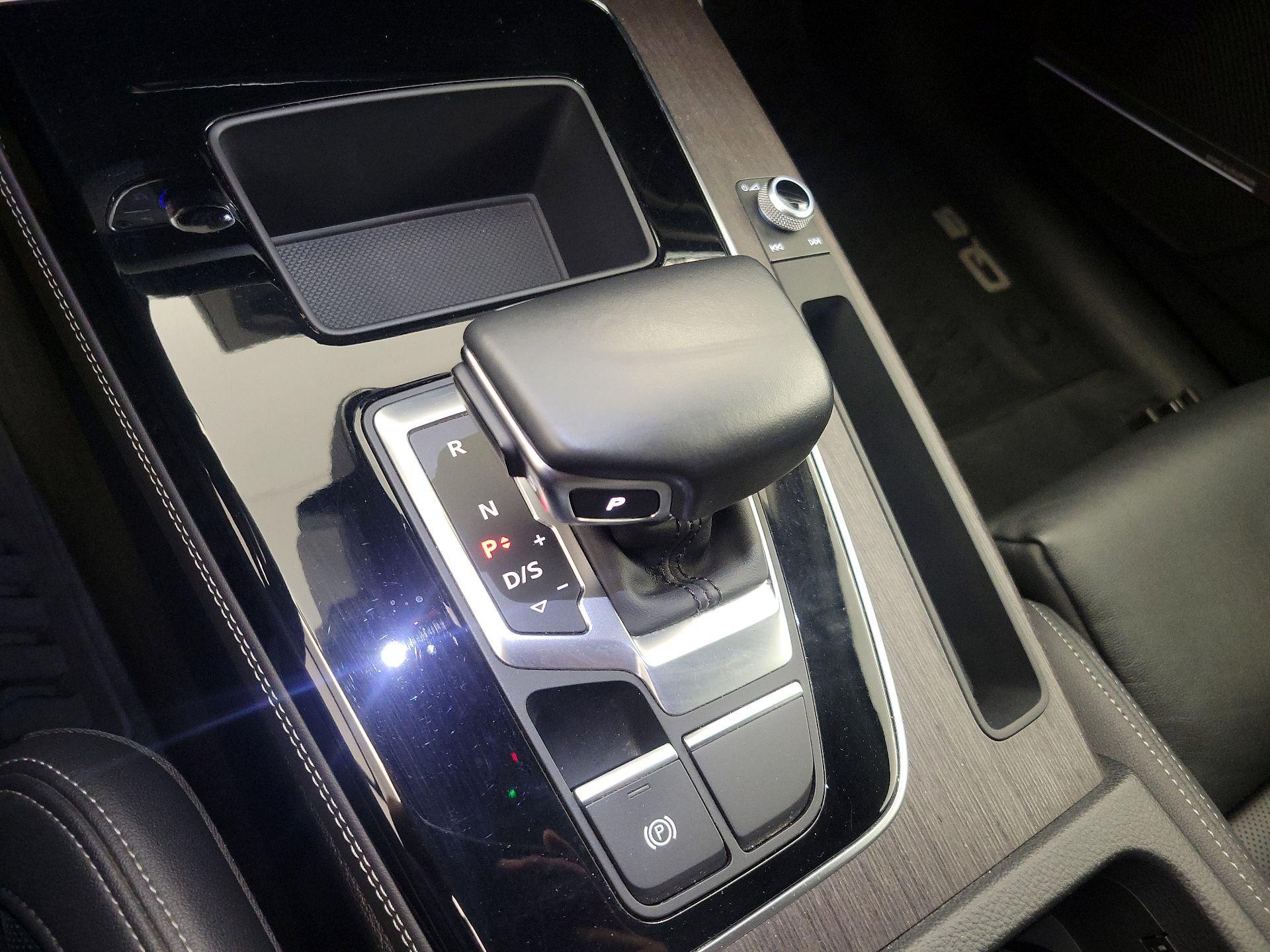 Thumbnail: 2021 Audi Q5 - 18
