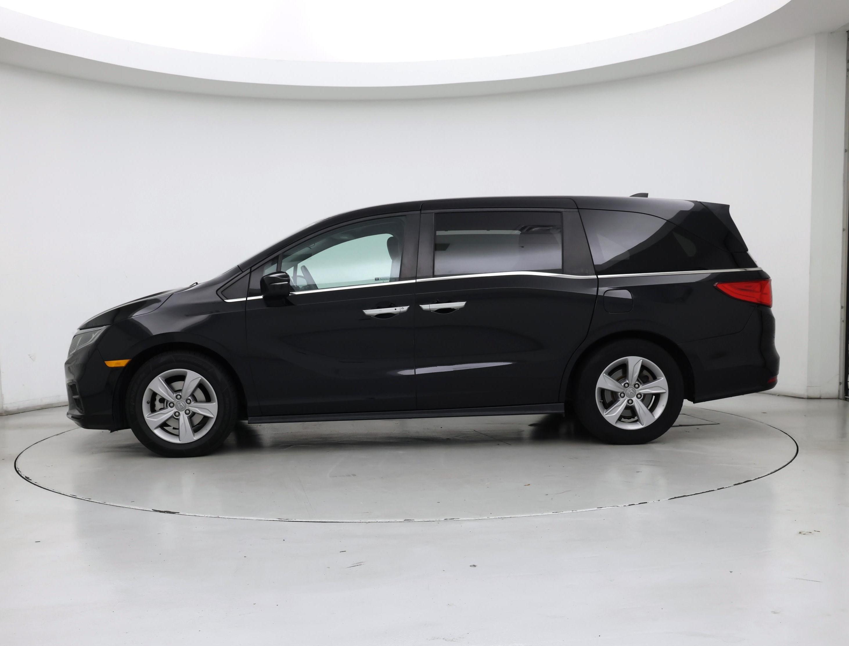 Thumbnail: 2019 Honda Odyssey - 3