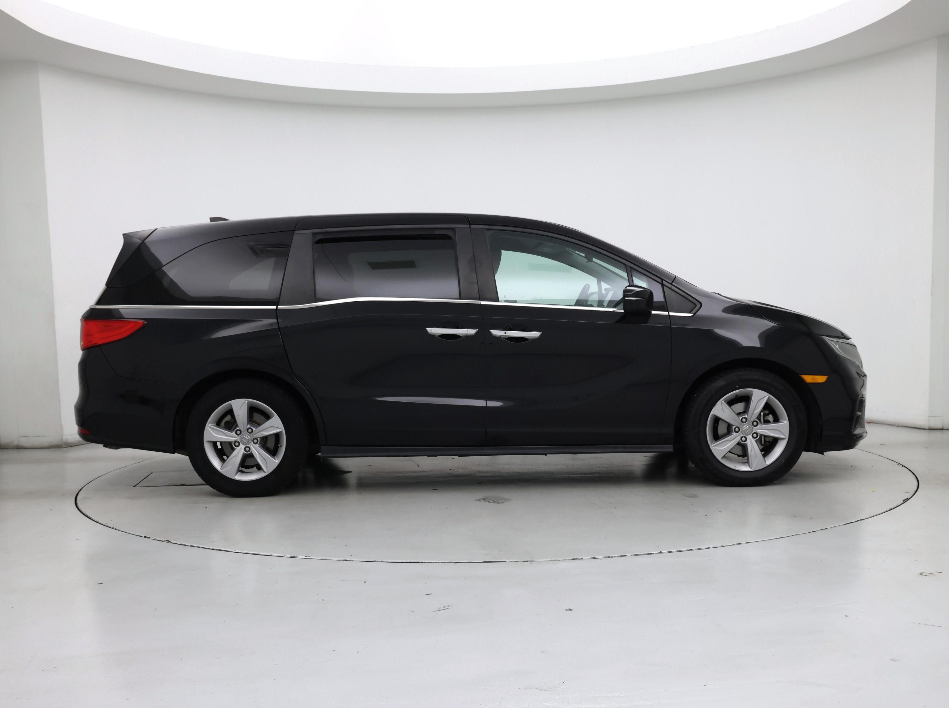 Thumbnail: 2019 Honda Odyssey - 7