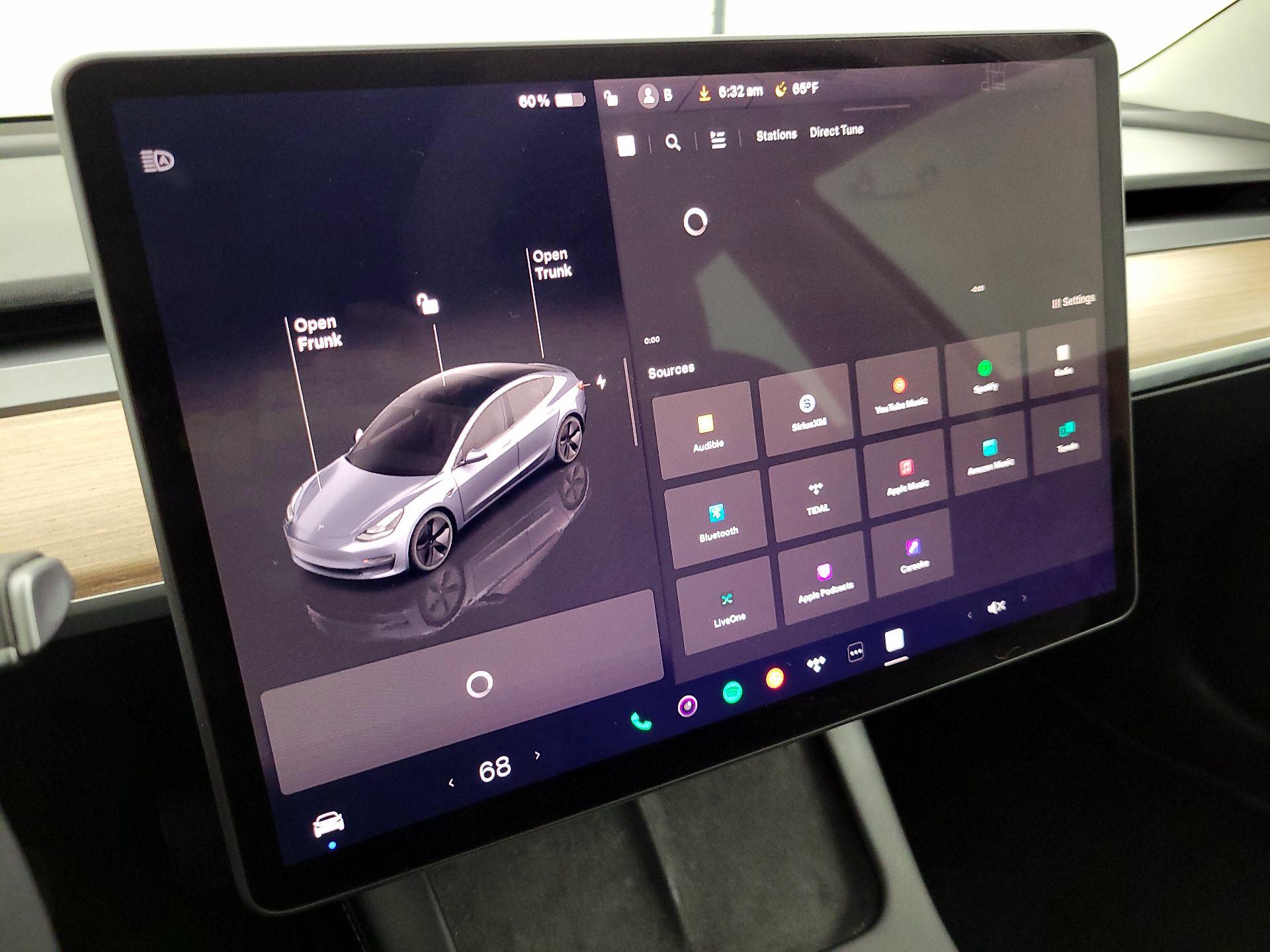 Thumbnail: 2023 Tesla Model 3 - 15