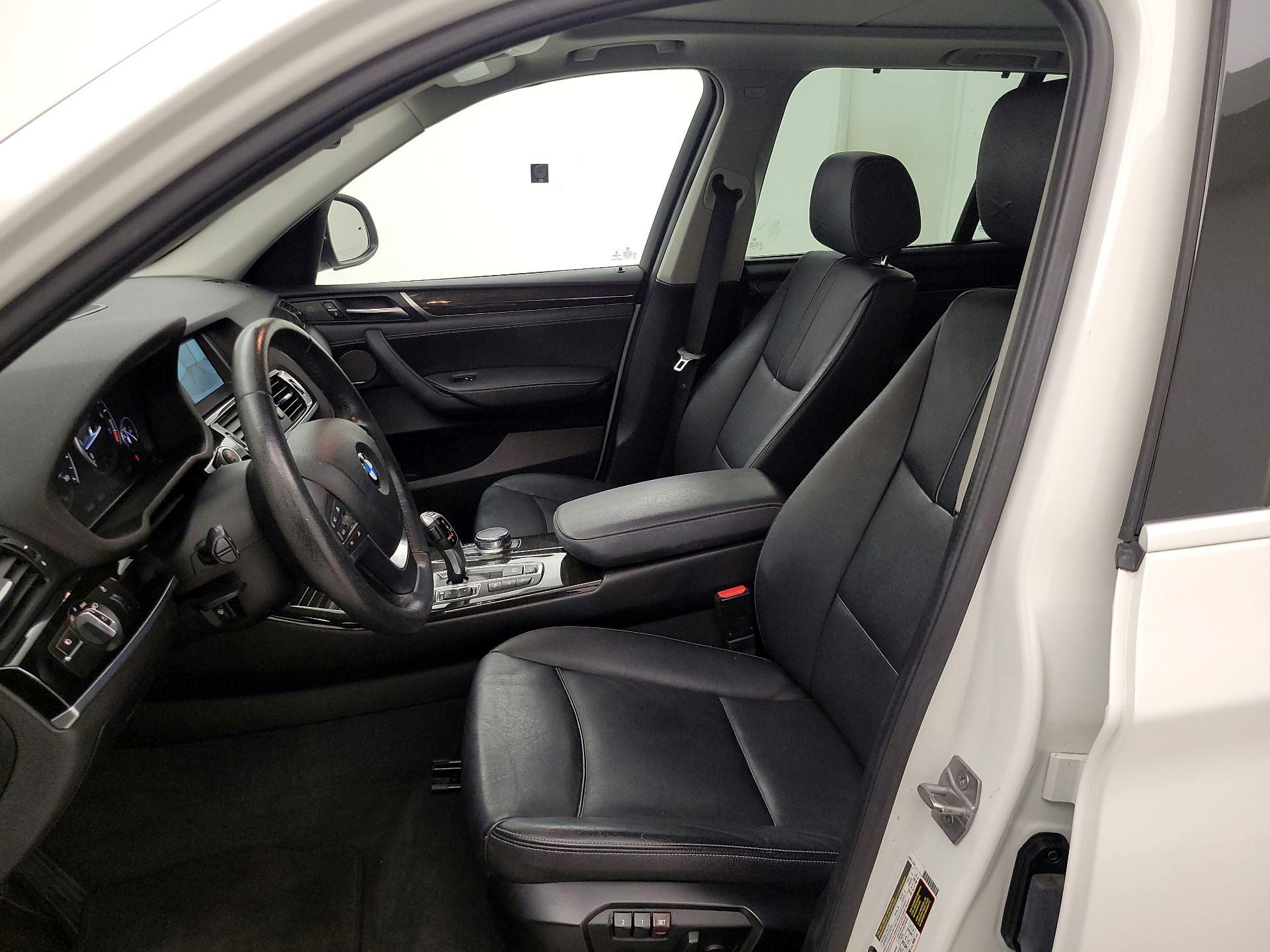 Thumbnail: 2017 BMW X3 - 11