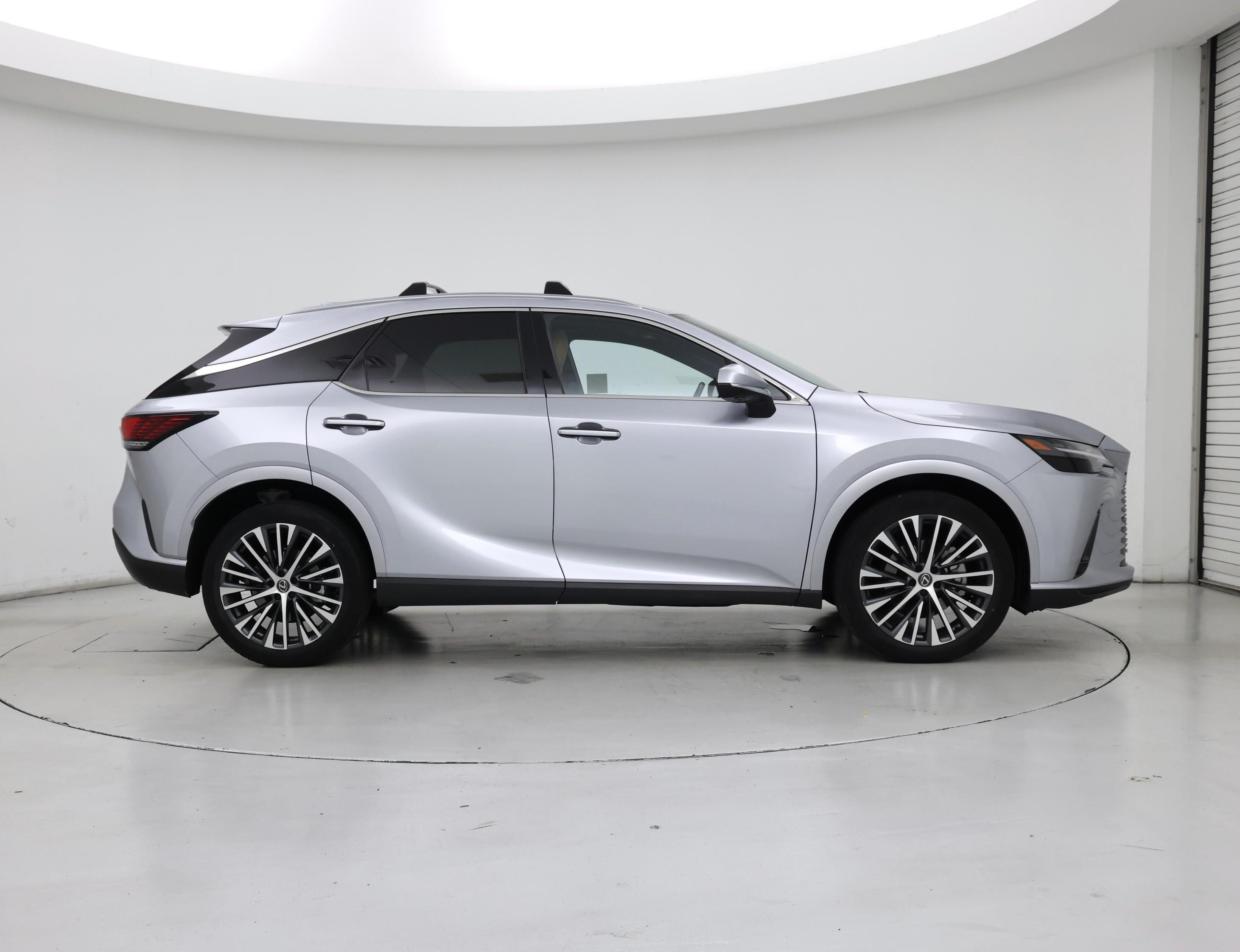 Thumbnail: 2024 Lexus RX - 7
