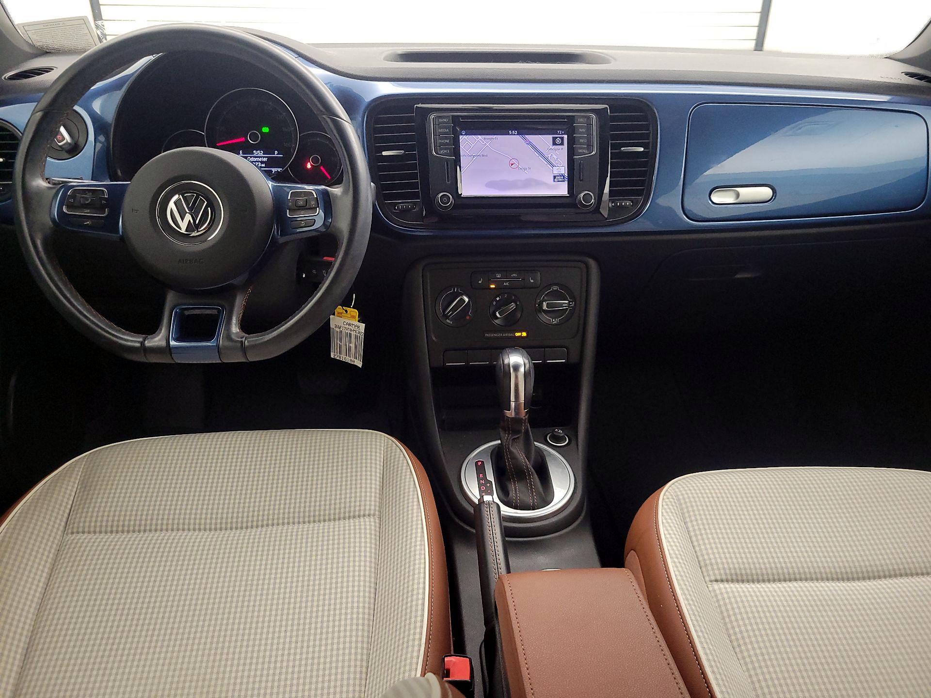 Thumbnail: 2017 Volkswagen Beetle - 9