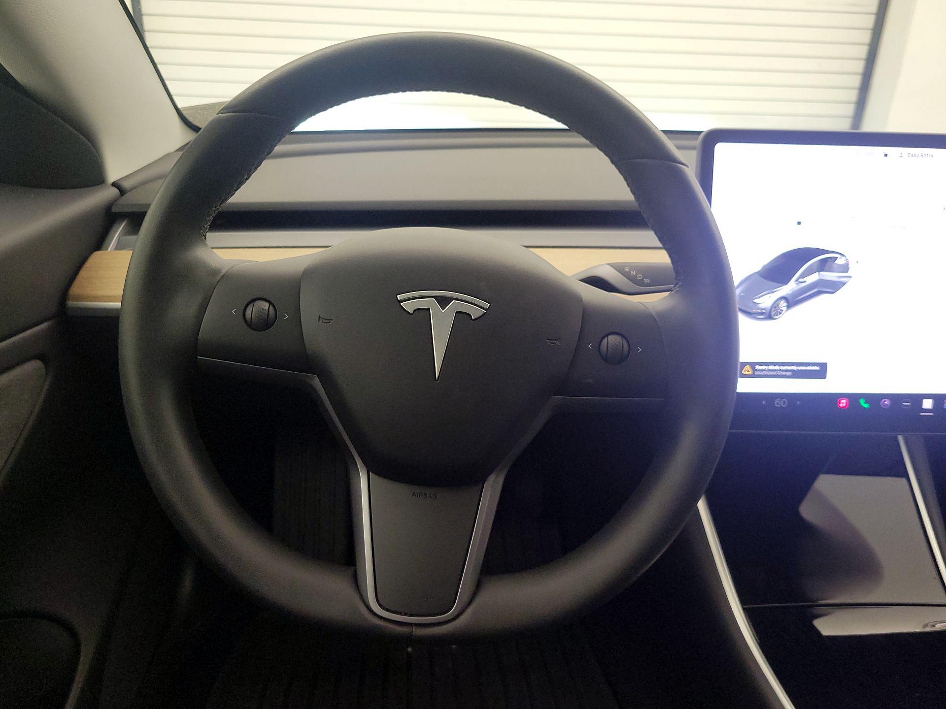 Thumbnail: 2019 Tesla Model 3 - 10