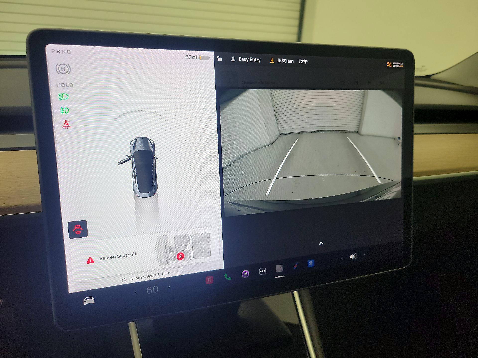 Thumbnail: 2019 Tesla Model 3 - 14