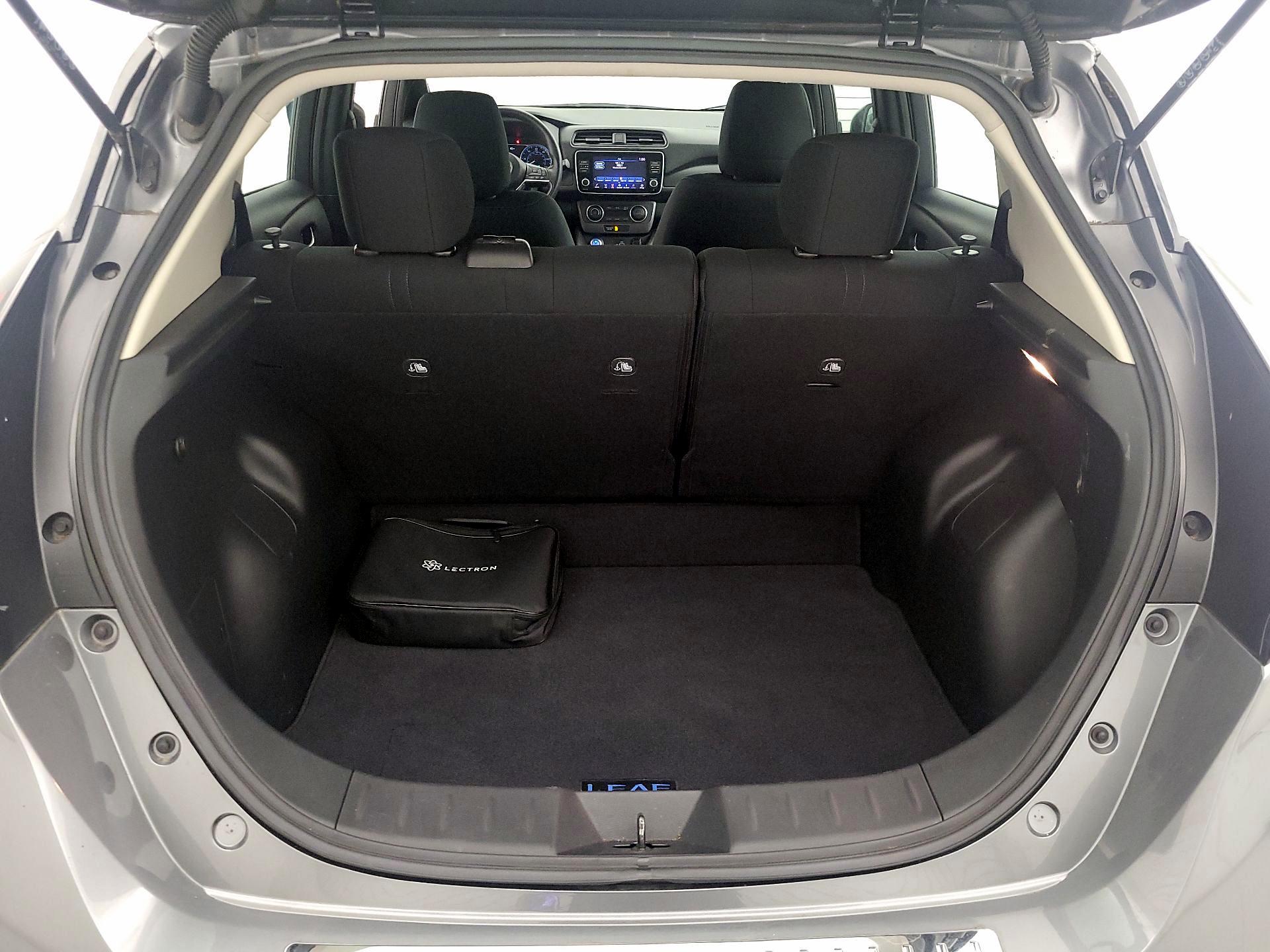 Thumbnail: 2019 Nissan Leaf - 18