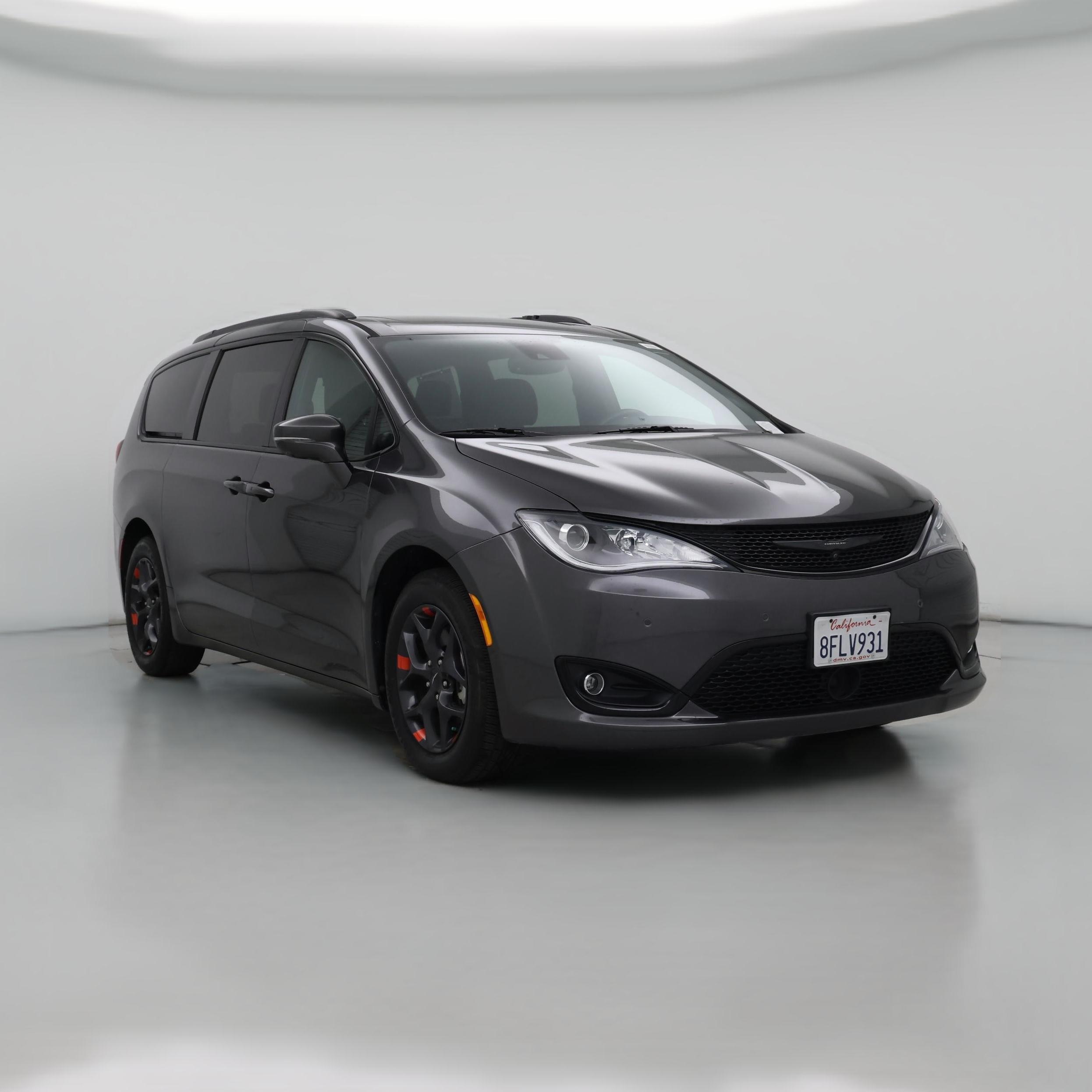 Thumbnail: 2018 Chrysler Pacifica - 1
