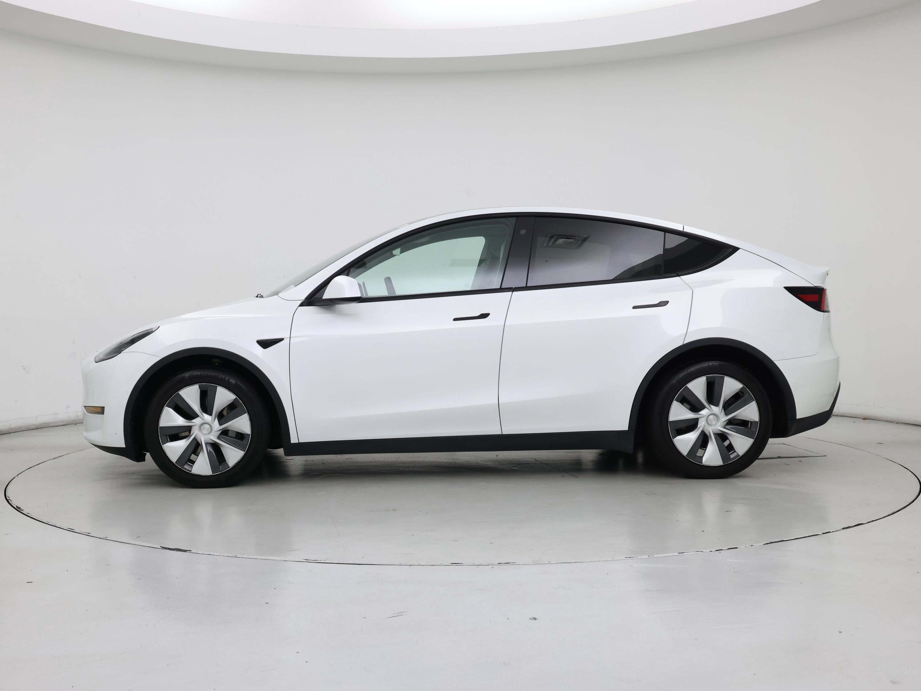 Thumbnail: 2021 Tesla Model Y - 3