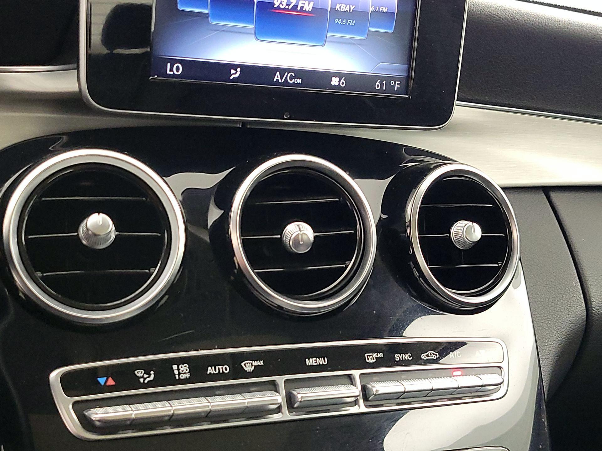 Thumbnail: 2017 Mercedes-Benz C-Class - 16