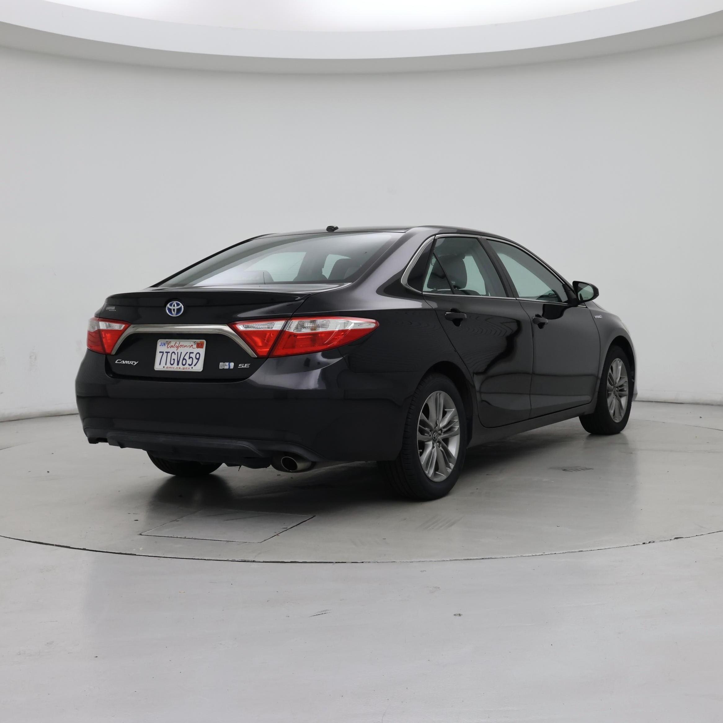 Thumbnail: 2016 Toyota Camry - 8