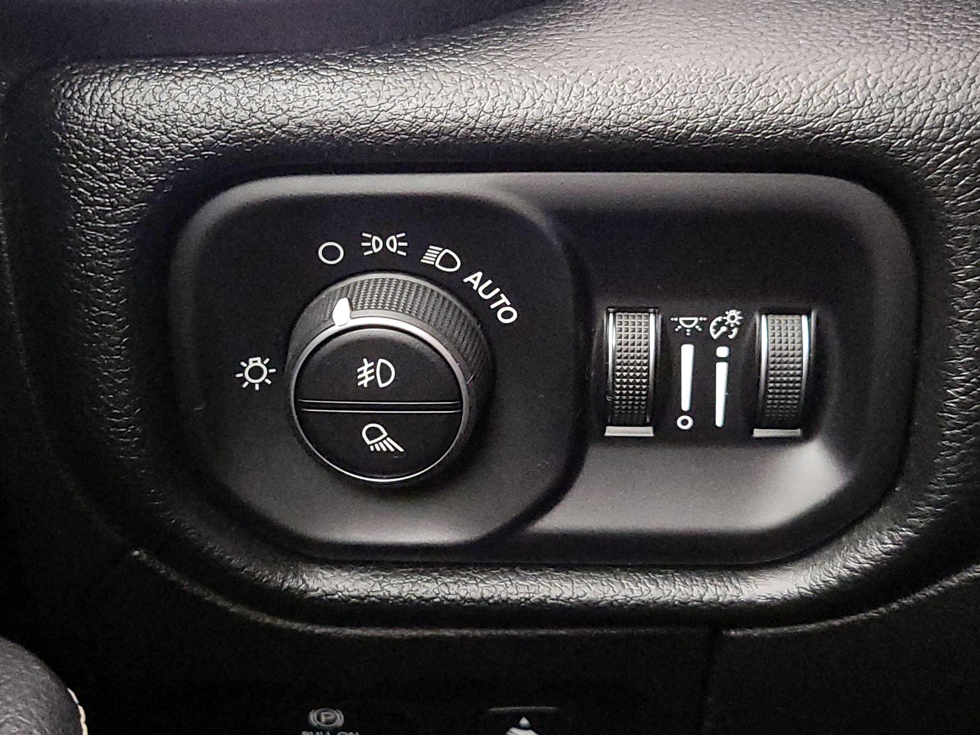 Thumbnail: 2022 RAM 1500 - 13