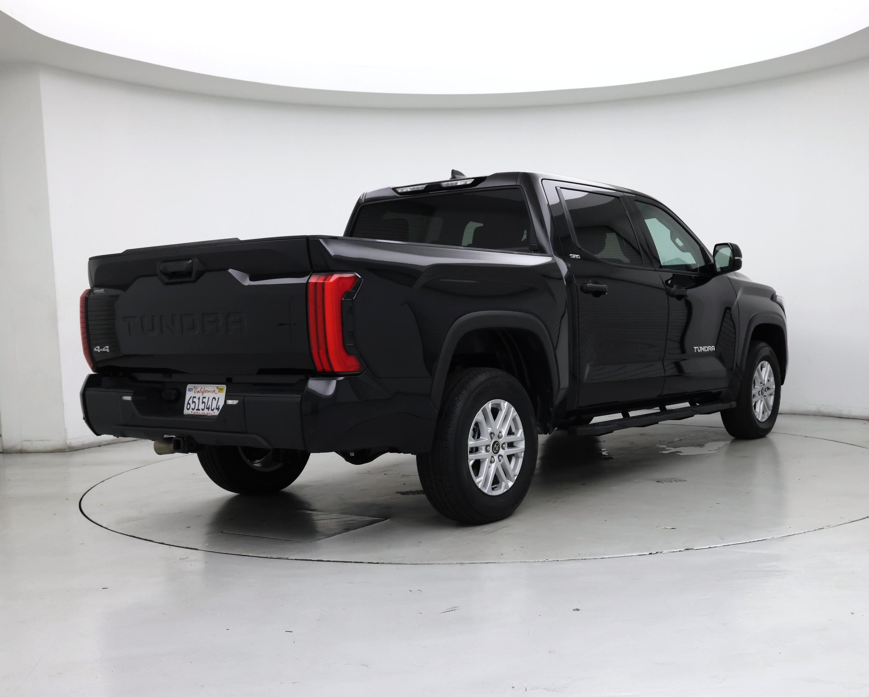 Thumbnail: 2024 Toyota Tundra - 8