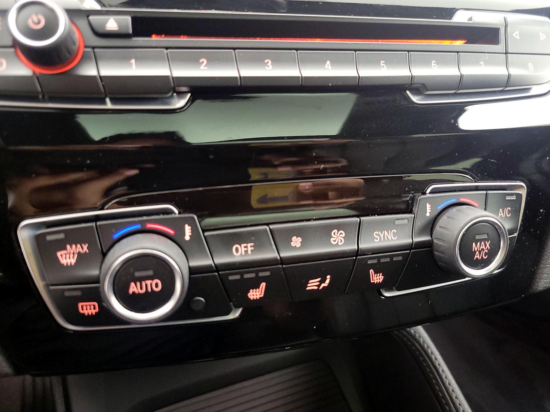 Thumbnail: 2018 BMW X1 - 16