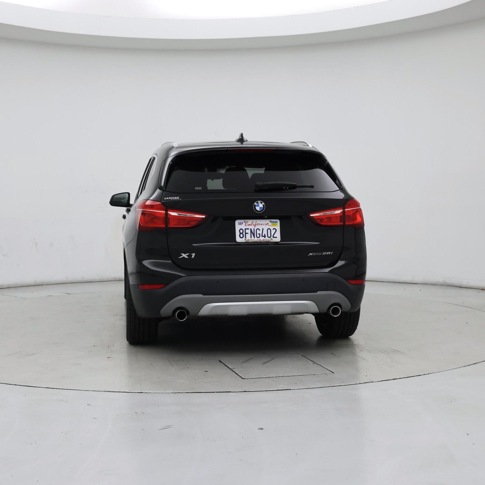 Thumbnail: 2018 BMW X1 - 6
