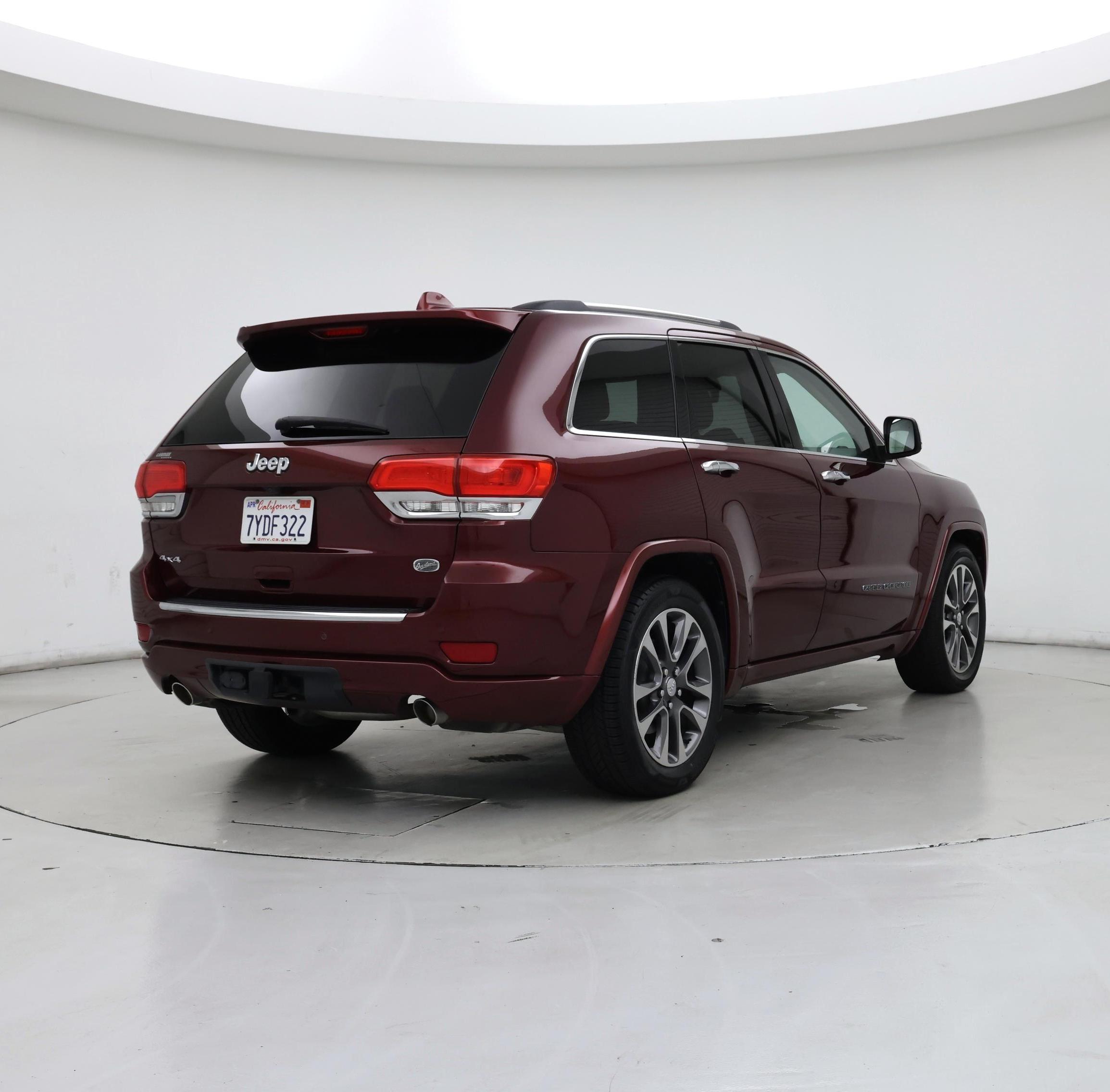 Thumbnail: 2017 Jeep Grand Cherokee - 8