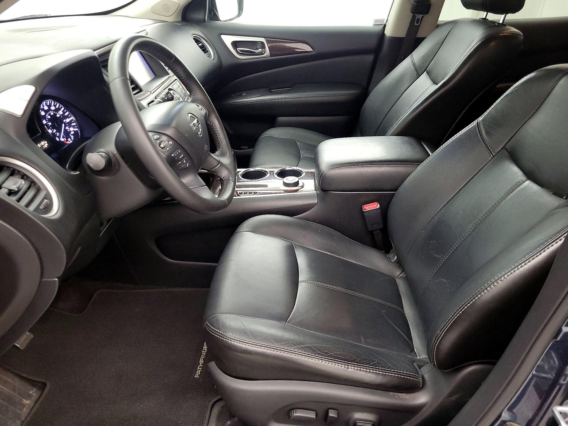 Thumbnail: 2014 Nissan Pathfinder - 11