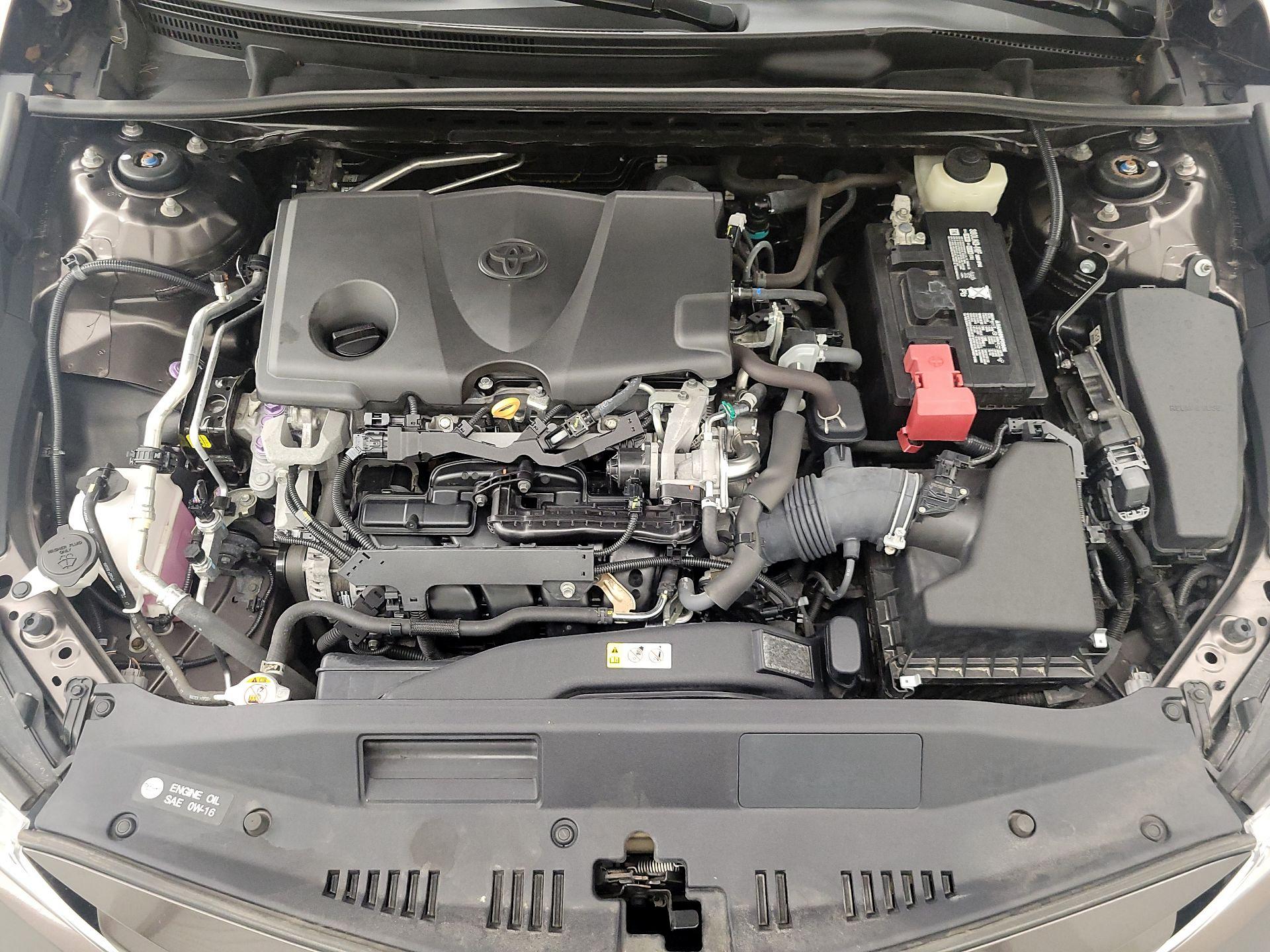 Thumbnail: 2018 Toyota Camry - 19