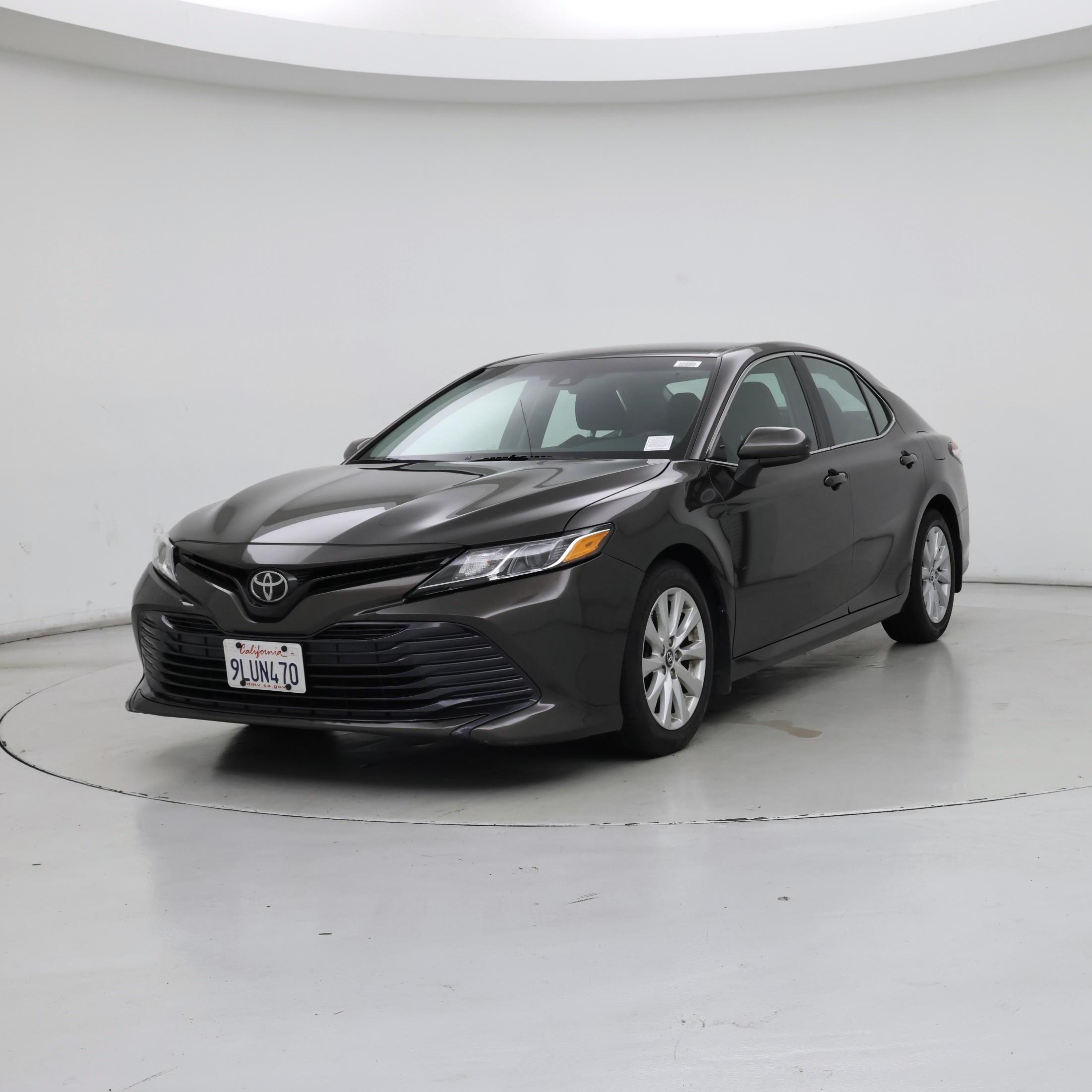 Thumbnail: 2018 Toyota Camry - 4