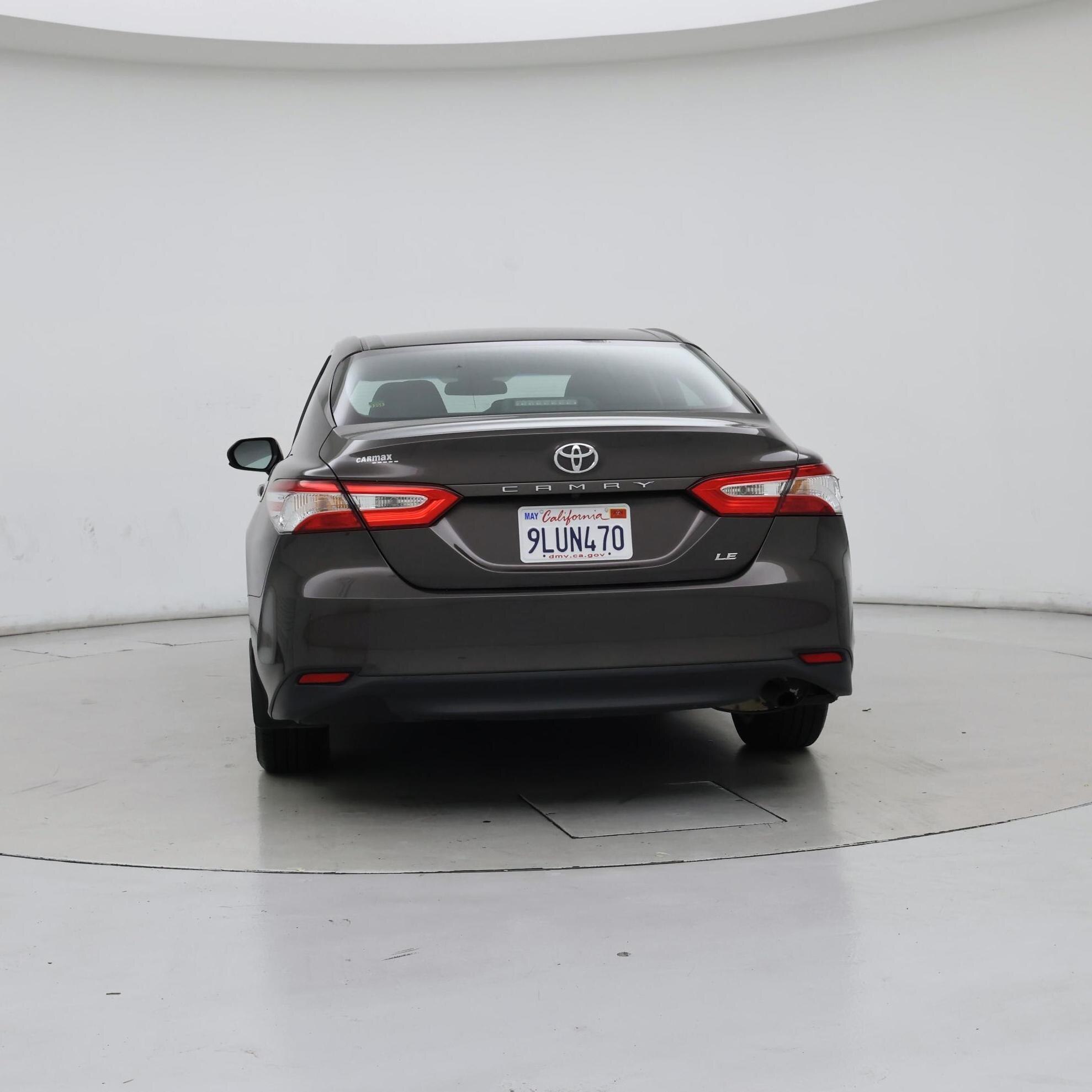 Thumbnail: 2018 Toyota Camry - 6