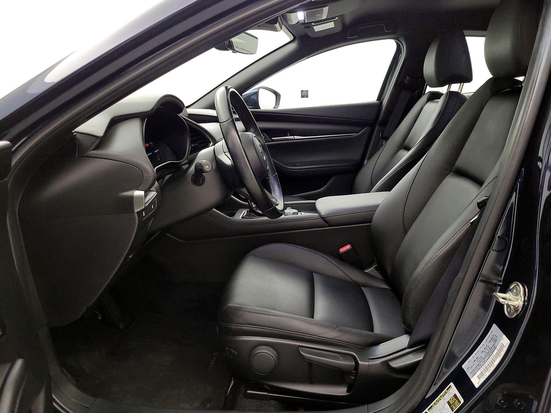 Thumbnail: 2021 Mazda Mazda3 - 11