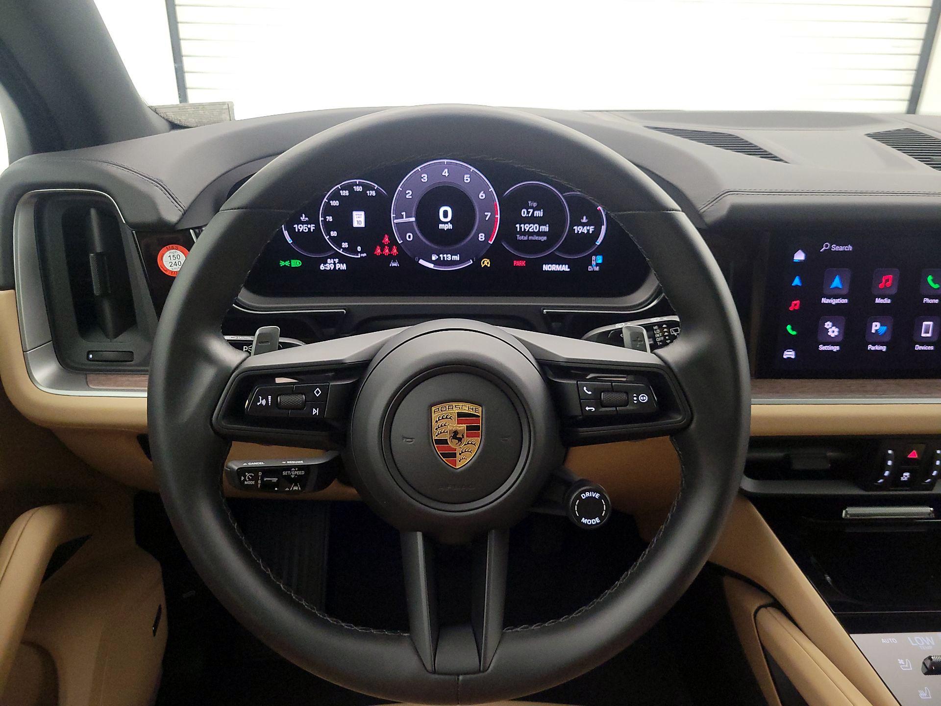Thumbnail: 2024 Porsche Cayenne - 10