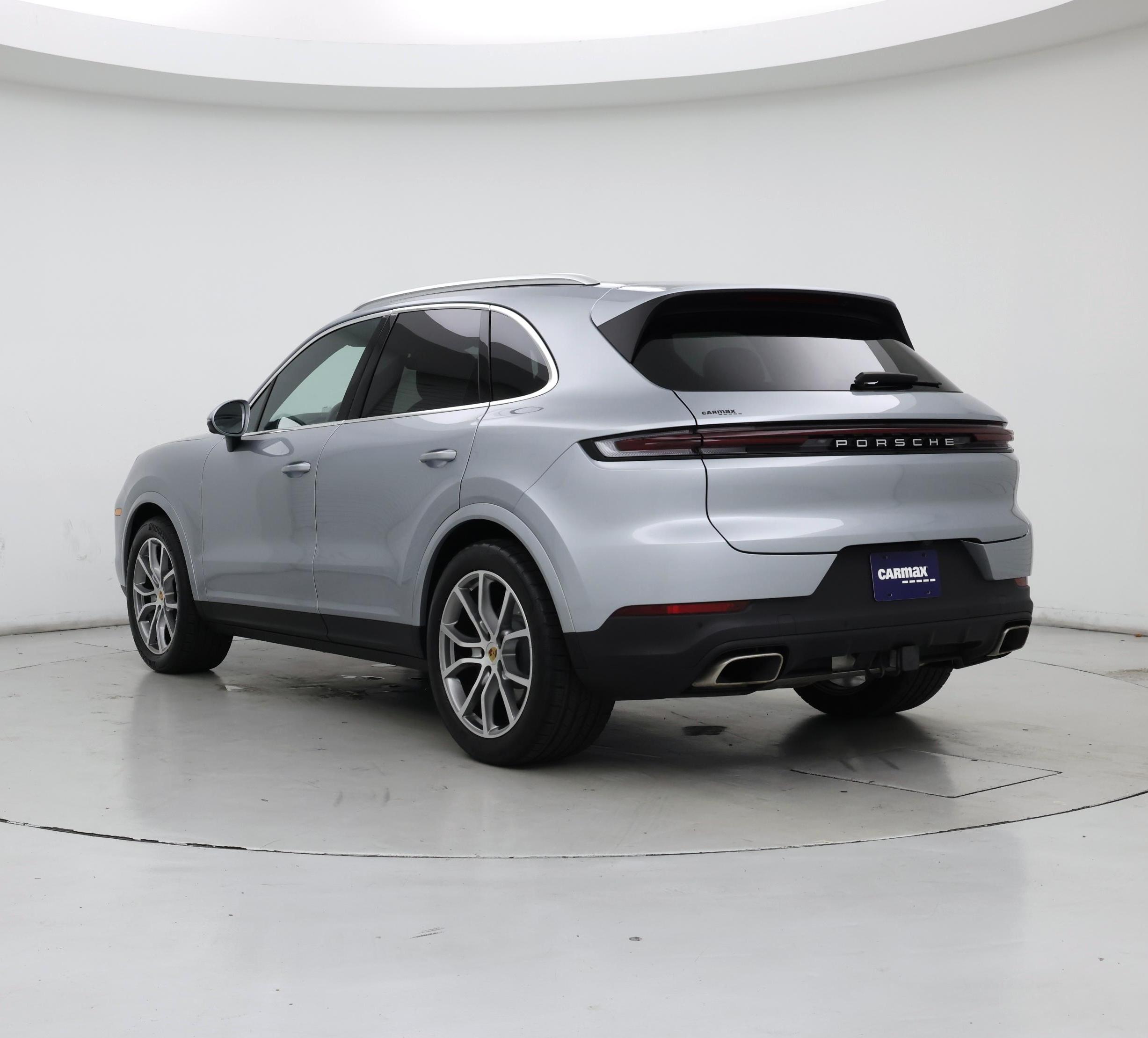 Thumbnail: 2024 Porsche Cayenne - 2