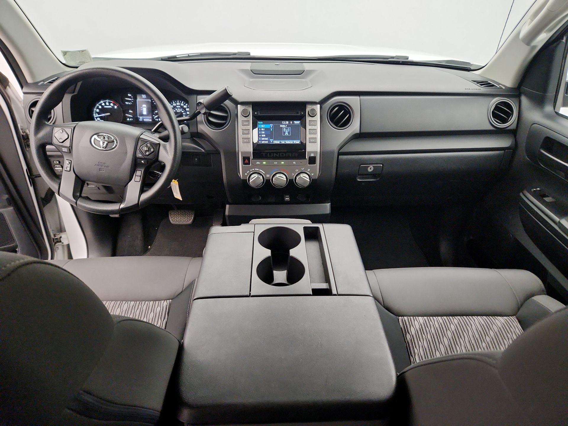 Thumbnail: 2018 Toyota Tundra - 9