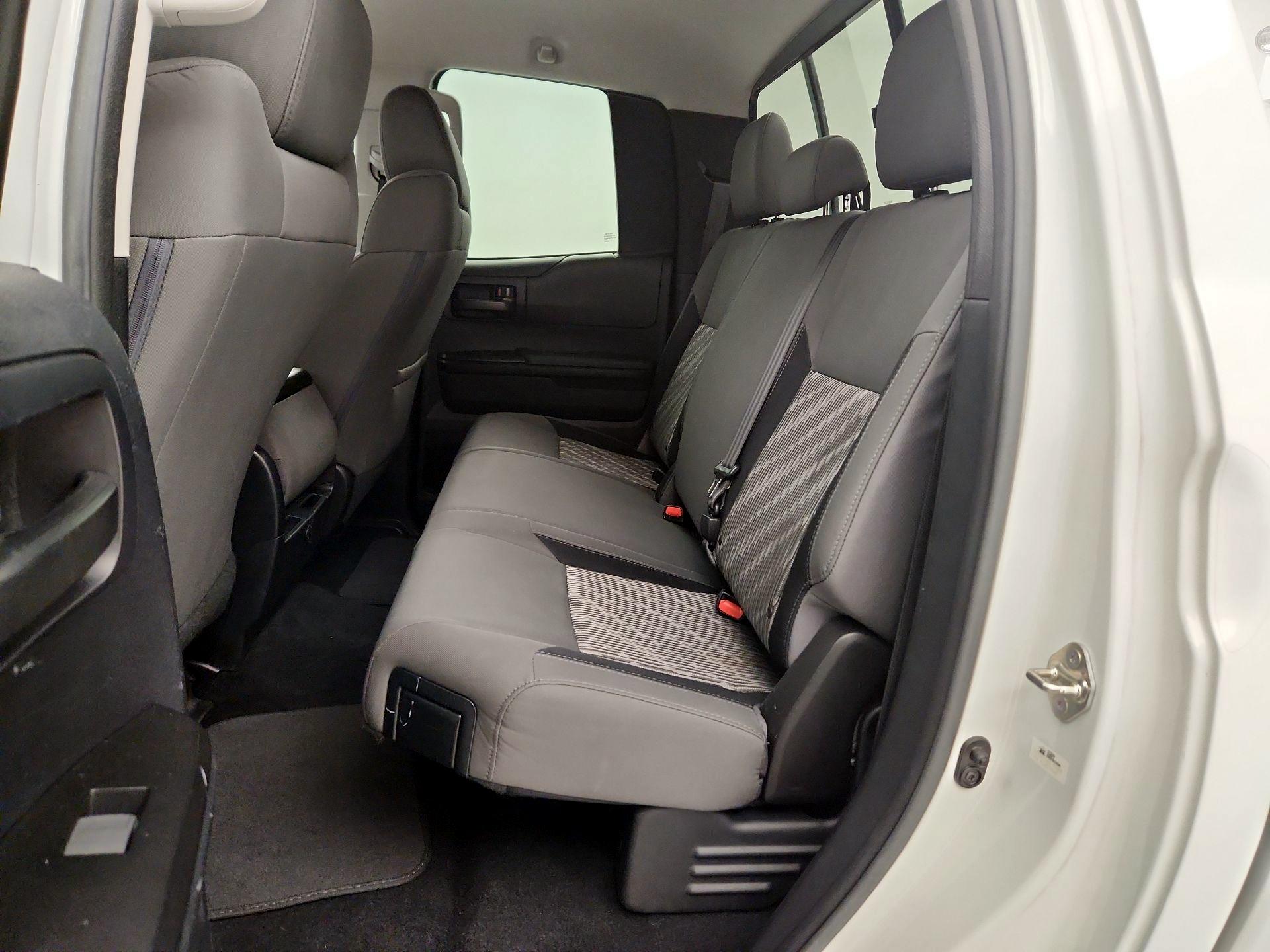 Thumbnail: 2018 Toyota Tundra - 19