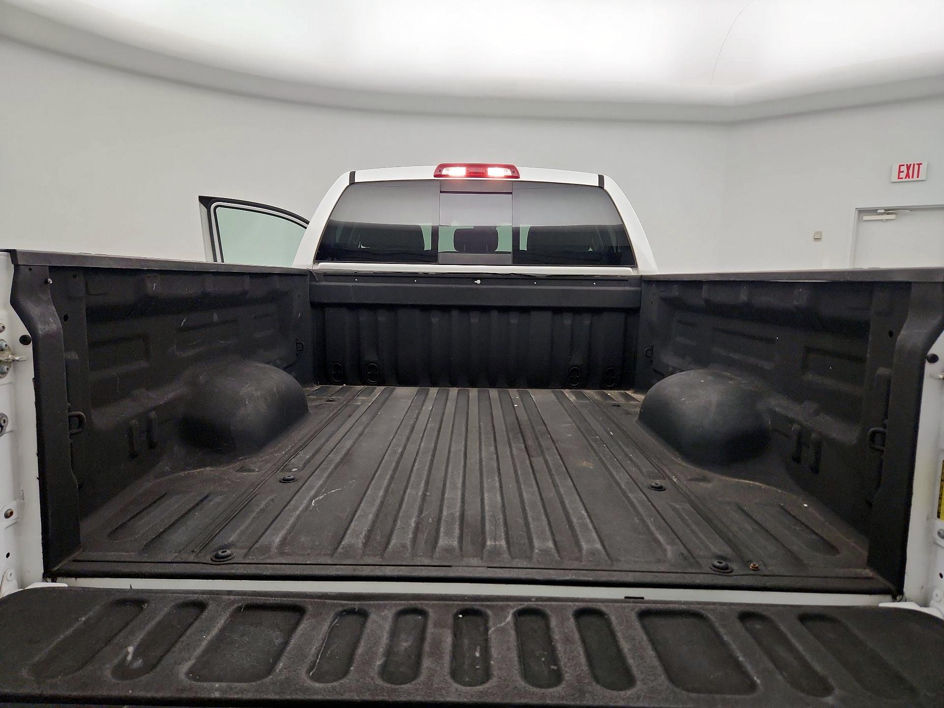 Thumbnail: 2018 Toyota Tundra - 20