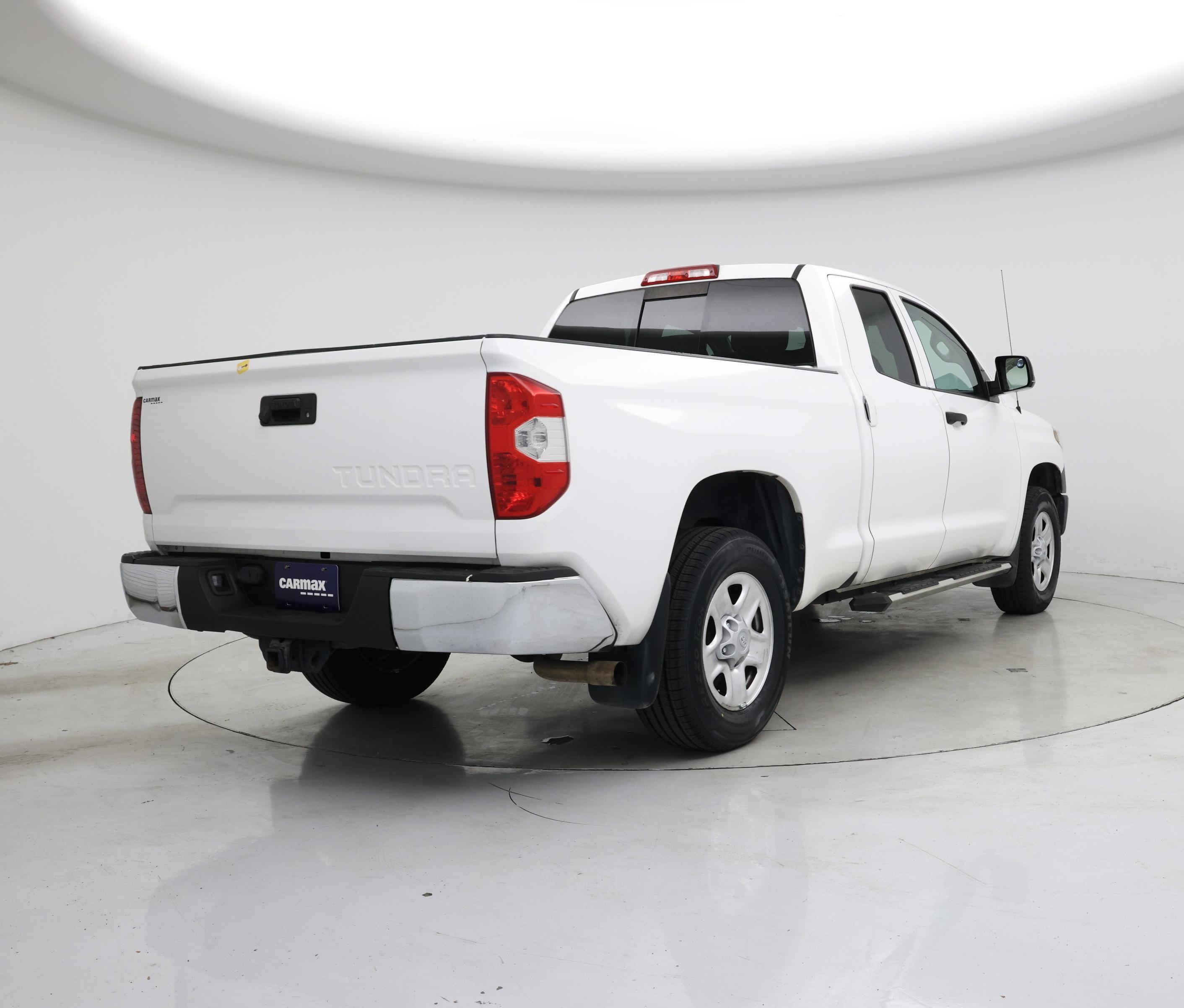 Thumbnail: 2018 Toyota Tundra - 8