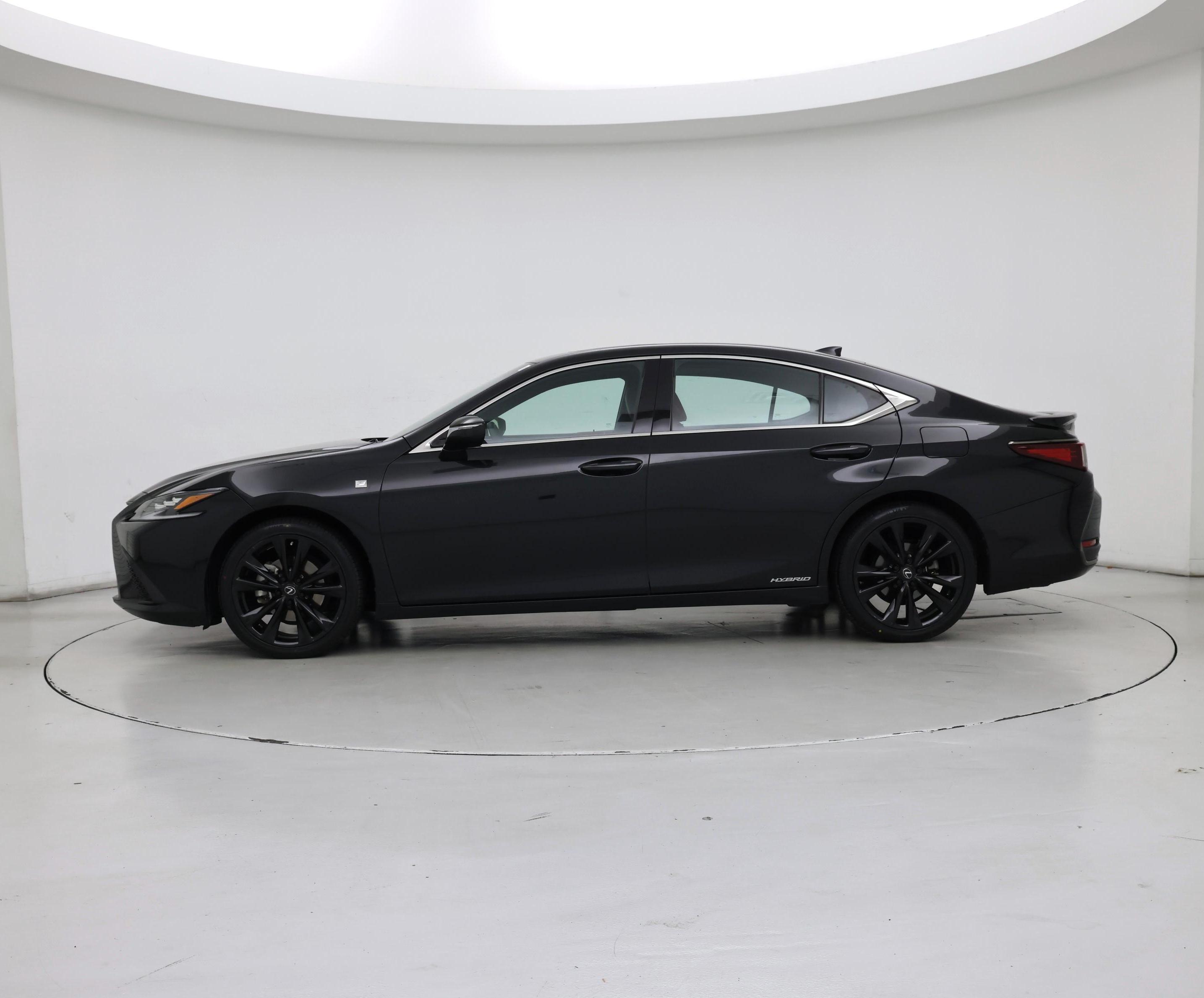 Thumbnail: 2022 Lexus ES - 3