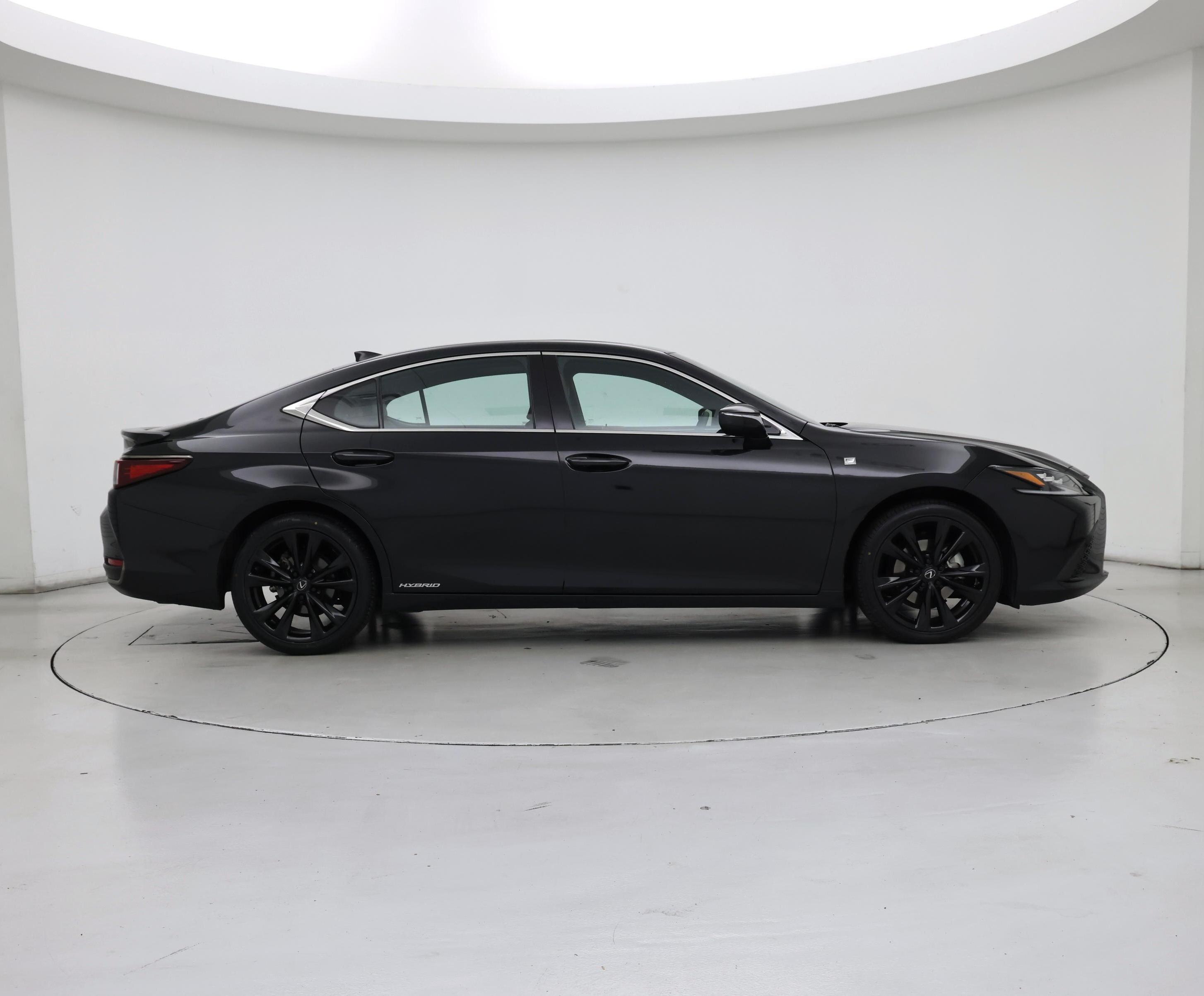 Thumbnail: 2022 Lexus ES - 7