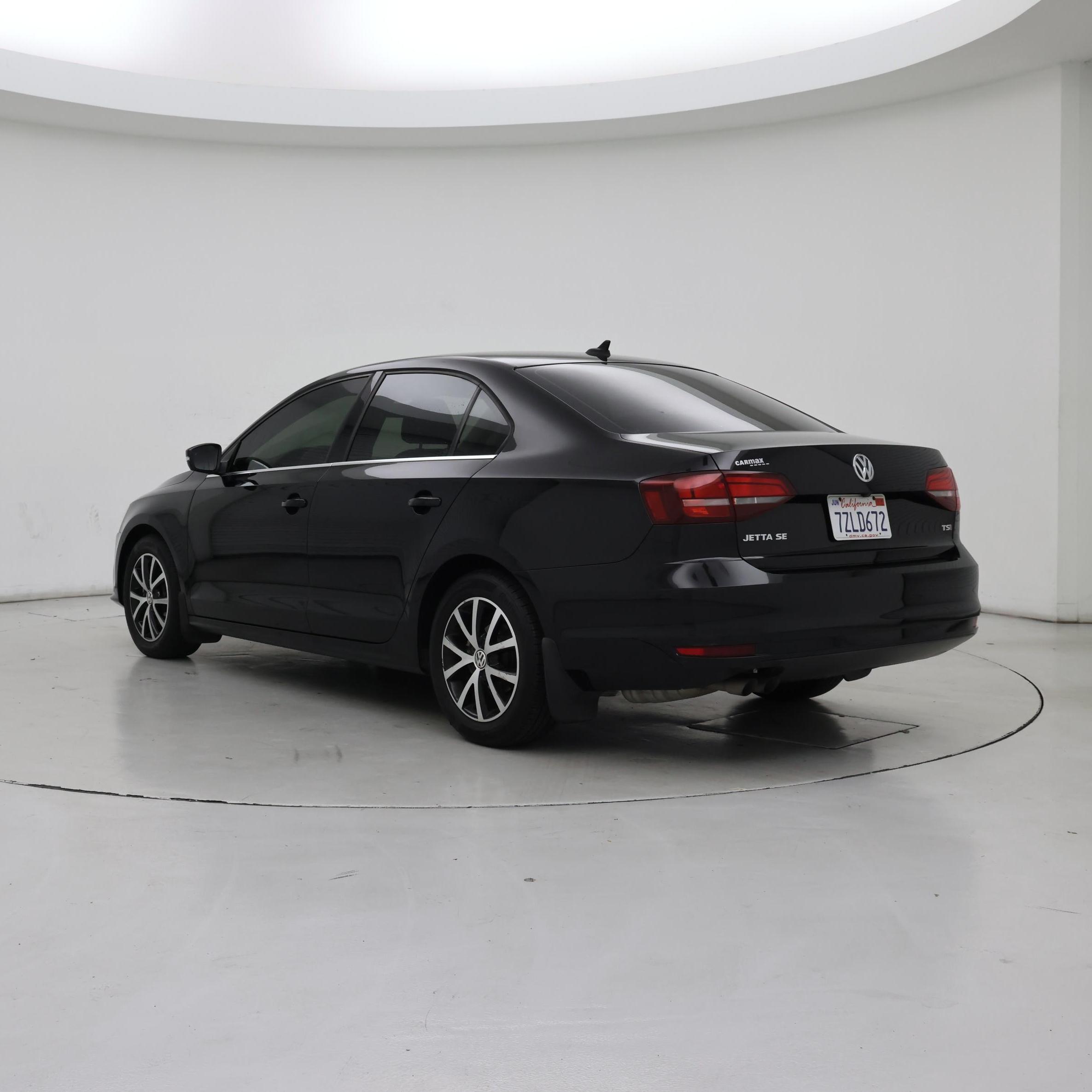 Thumbnail: 2017 Volkswagen Jetta - 2