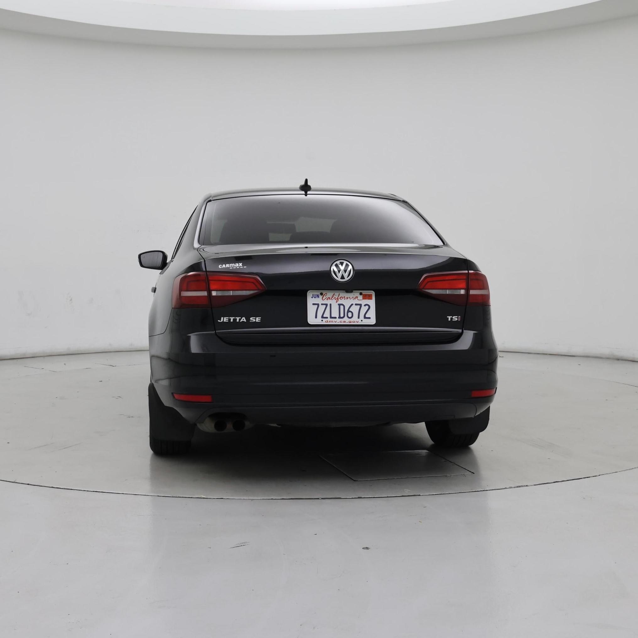 Thumbnail: 2017 Volkswagen Jetta - 6