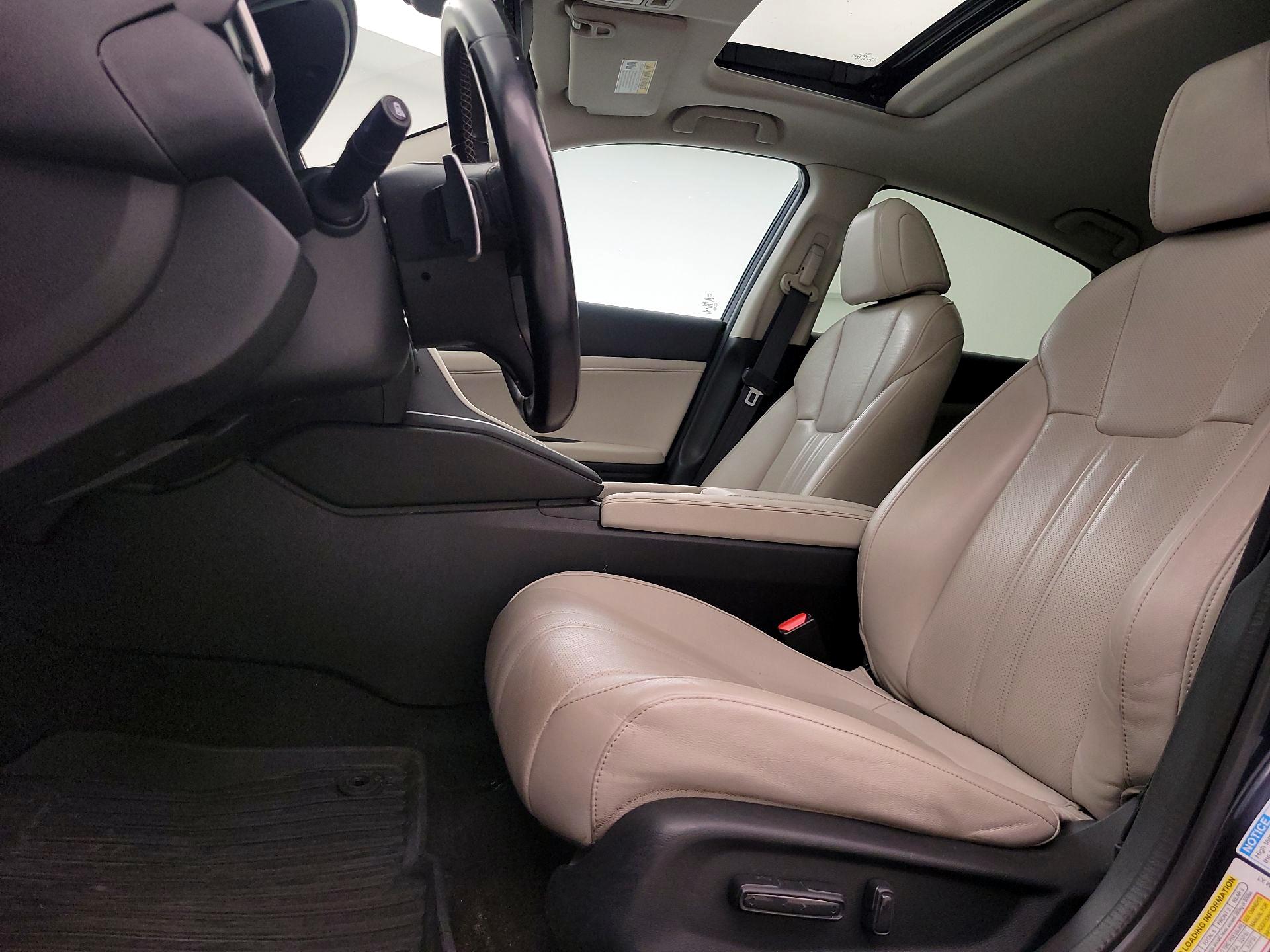 Thumbnail: 2020 Honda Insight - 11