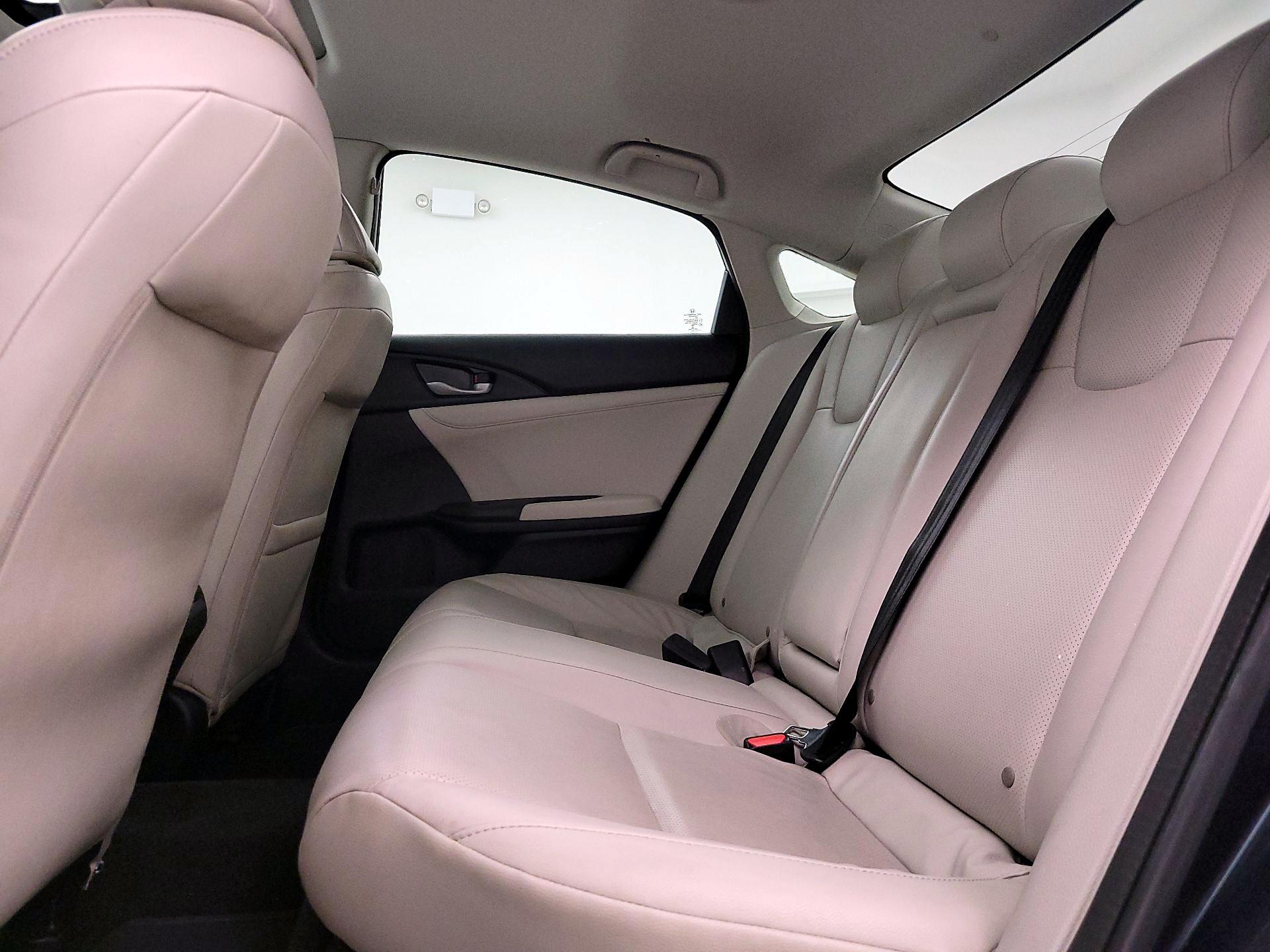 Thumbnail: 2020 Honda Insight - 20